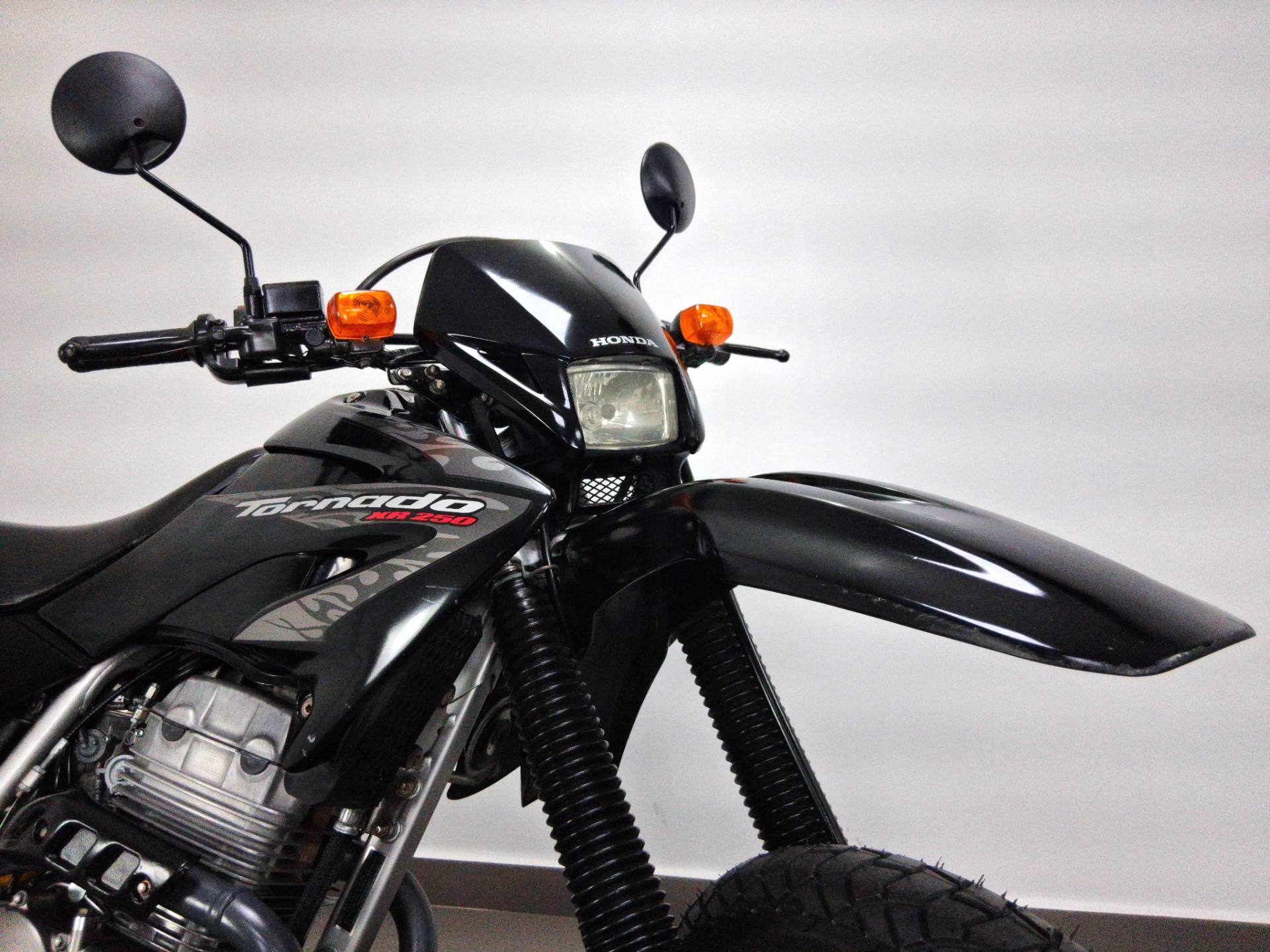 HONDA XR 250 TORNADO