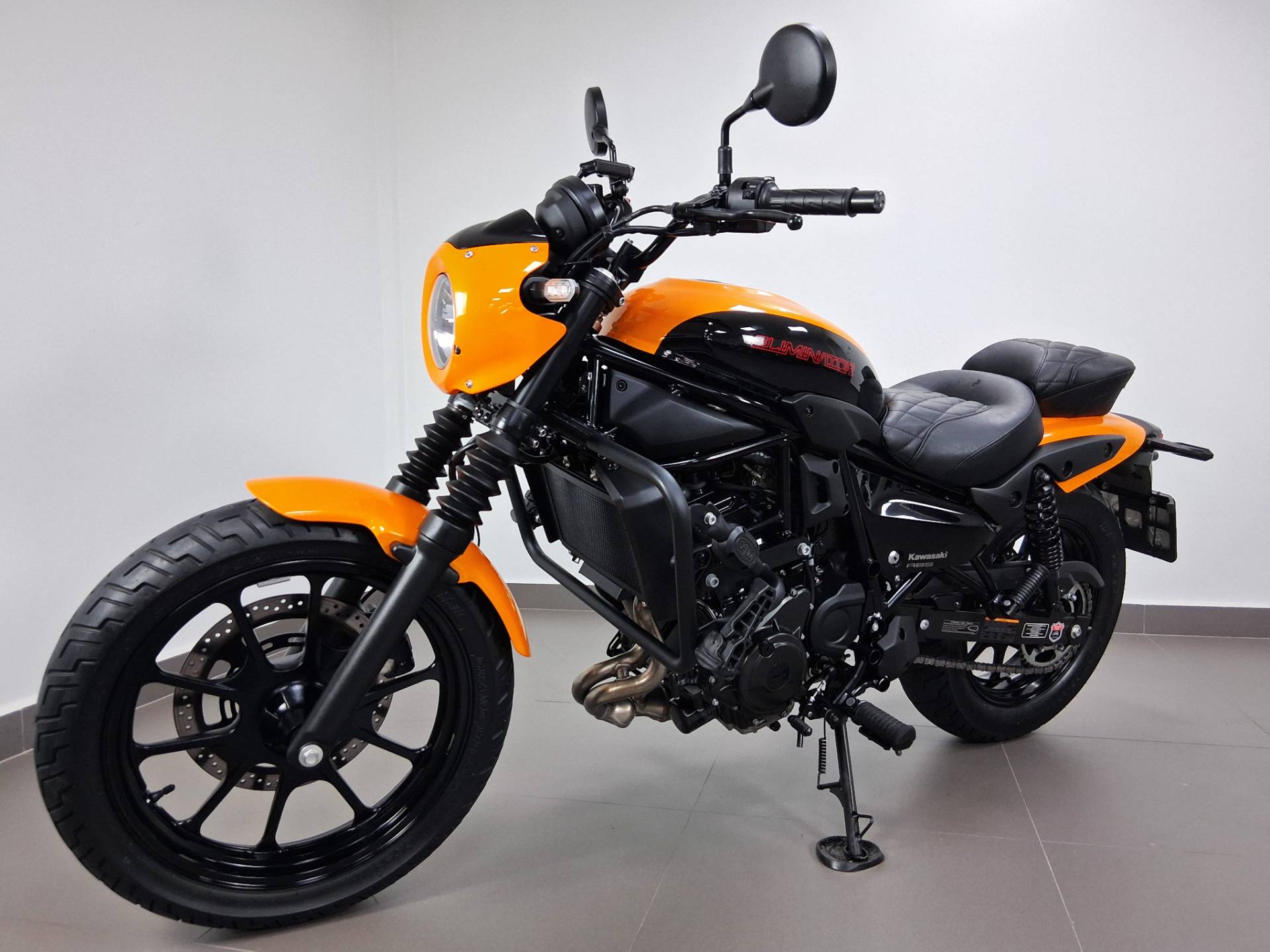 KAWASAKI ELIMINATOR 500 SE