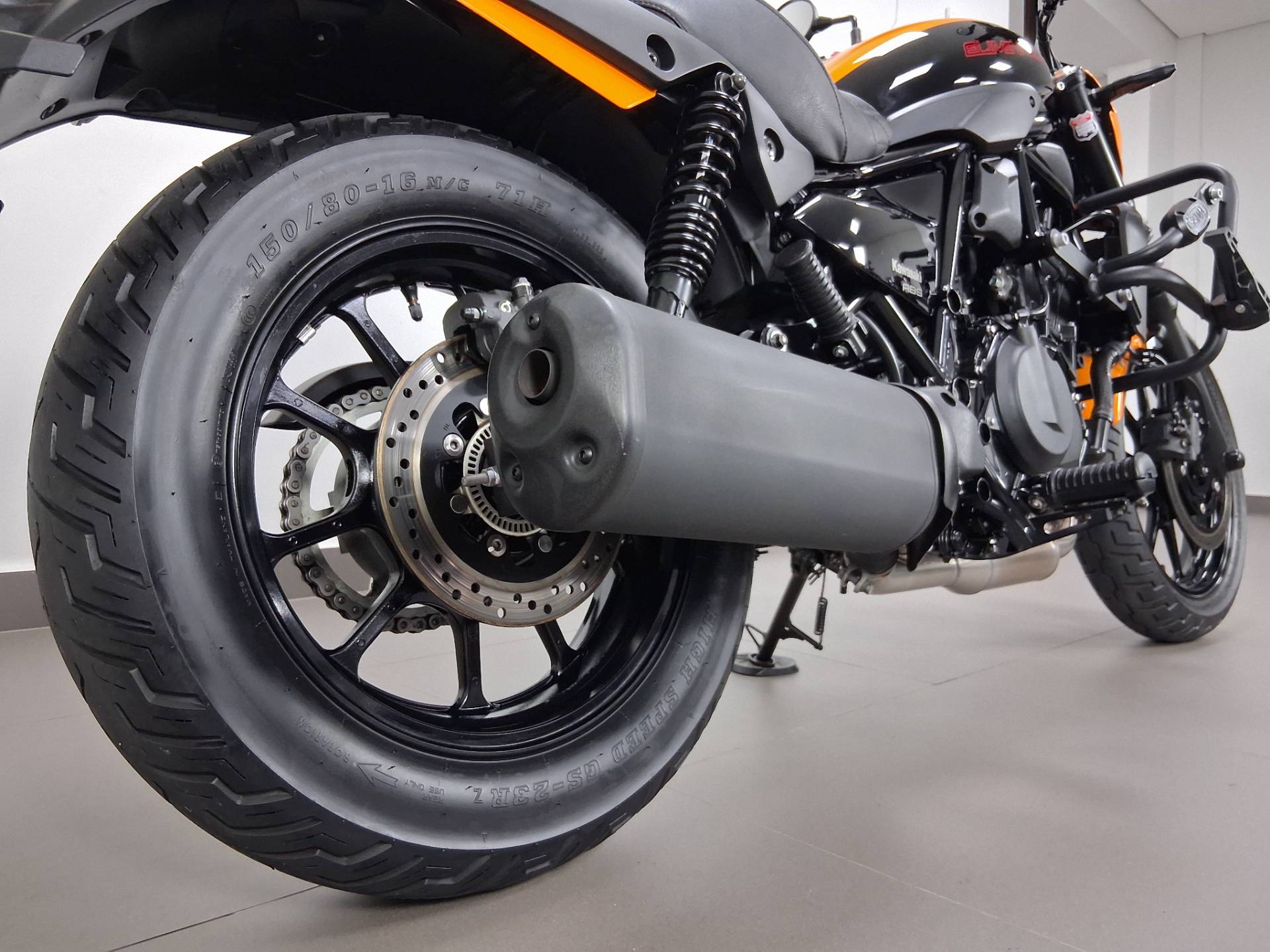 KAWASAKI ELIMINATOR 500 SE