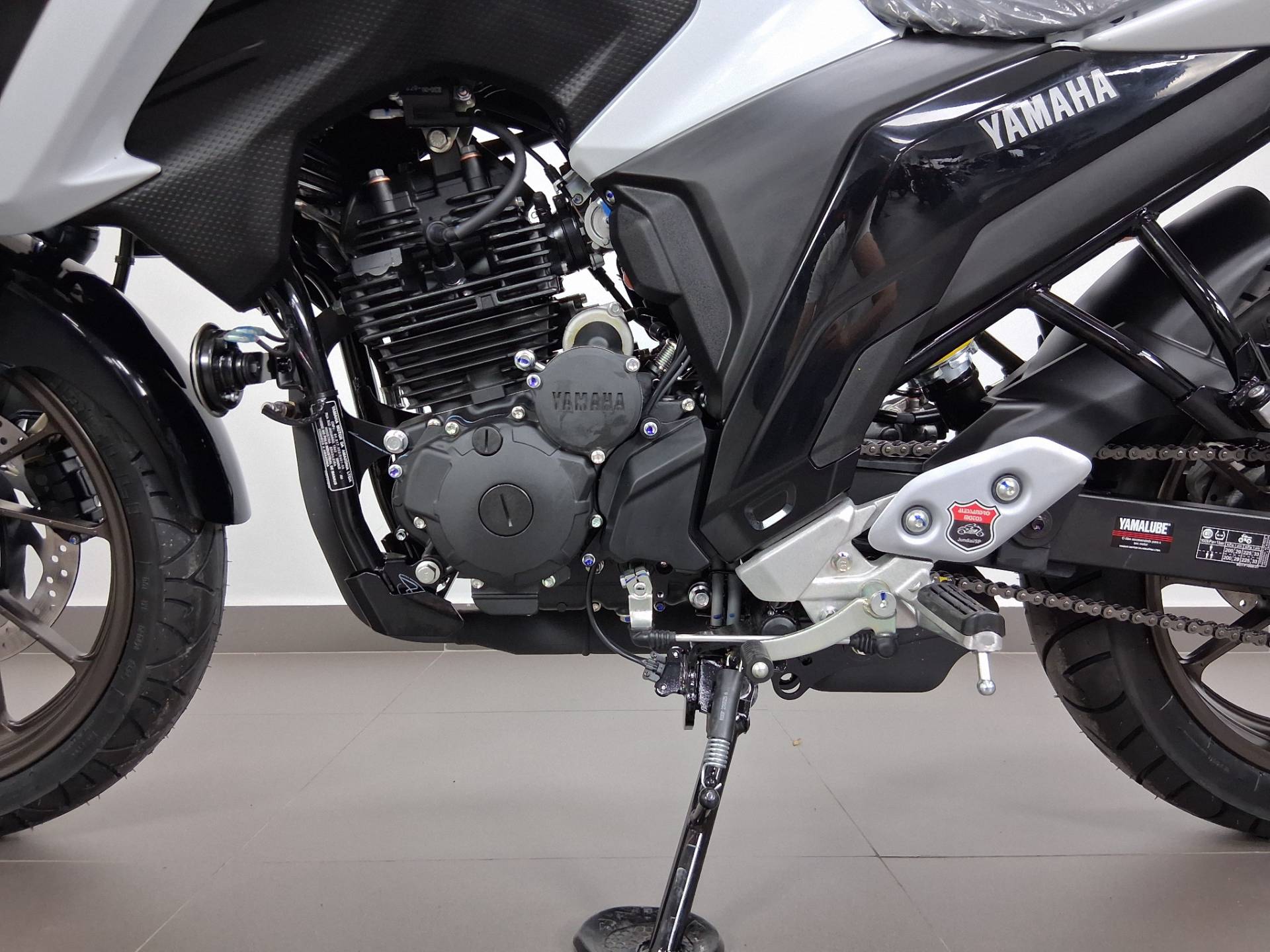 YAMAHA FZ25 FAZER CONNECTED ABS