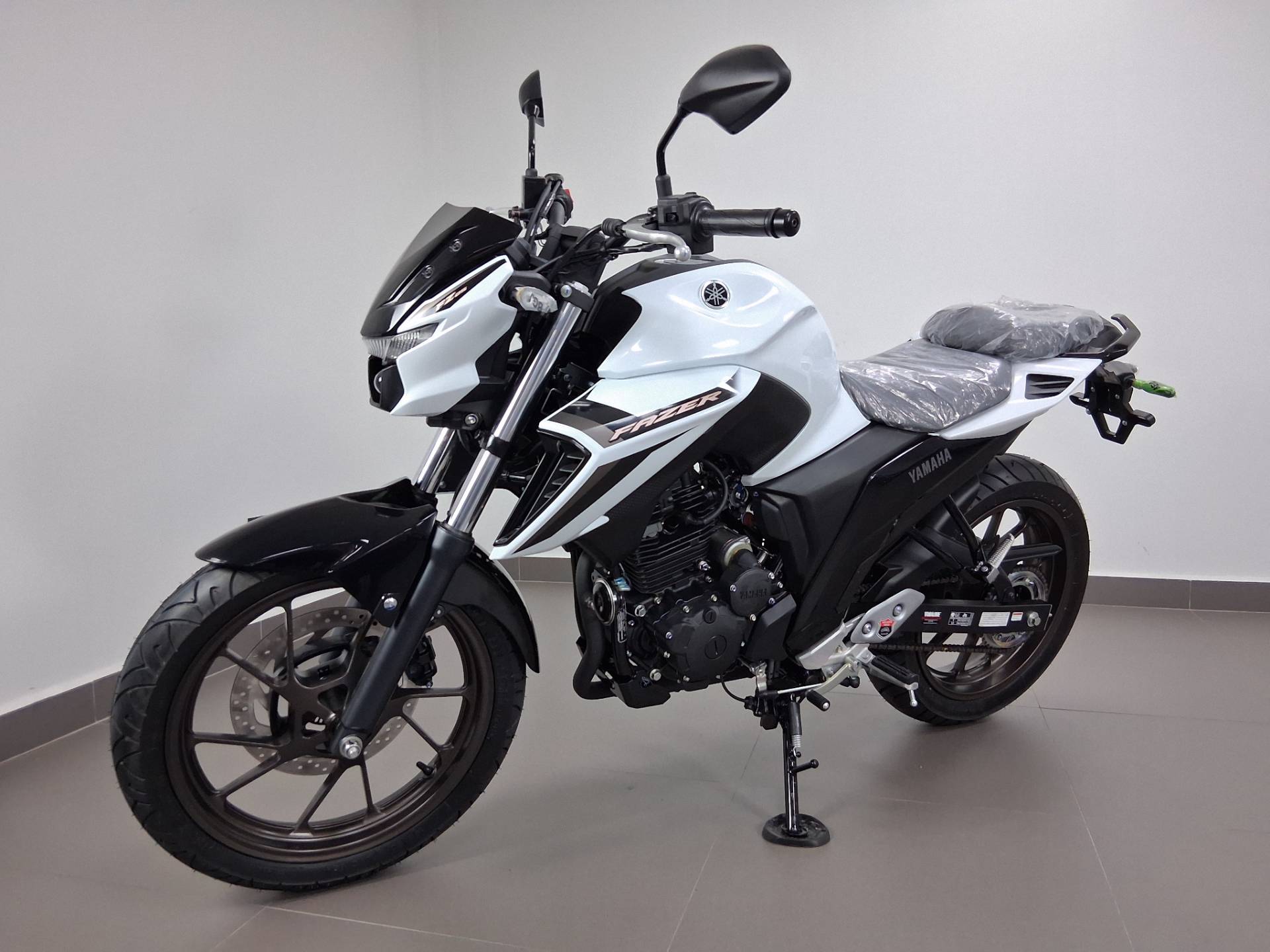 YAMAHA FZ25 FAZER CONNECTED ABS