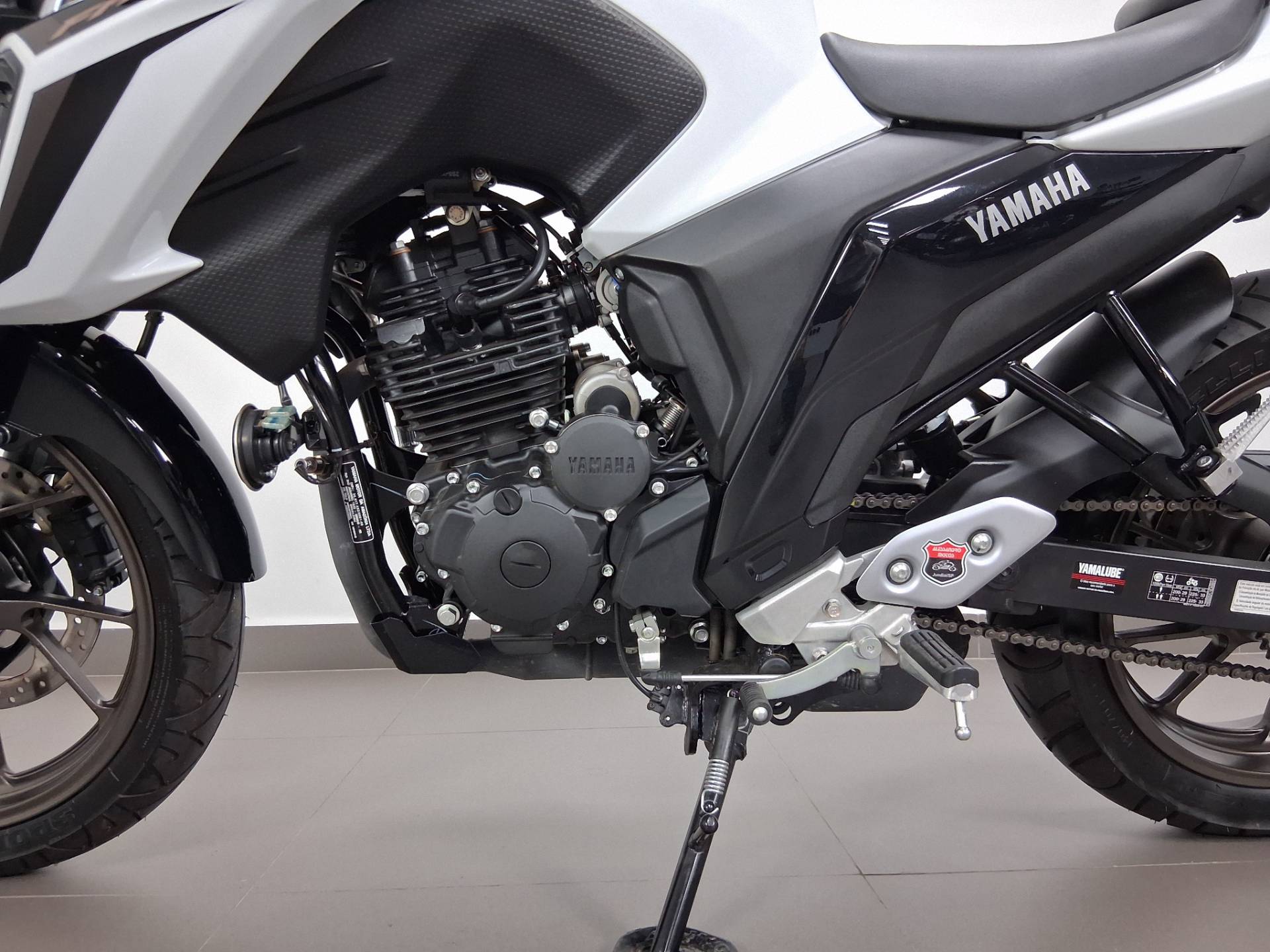 YAMAHA FZ25 FAZER CONNECTED ABS
