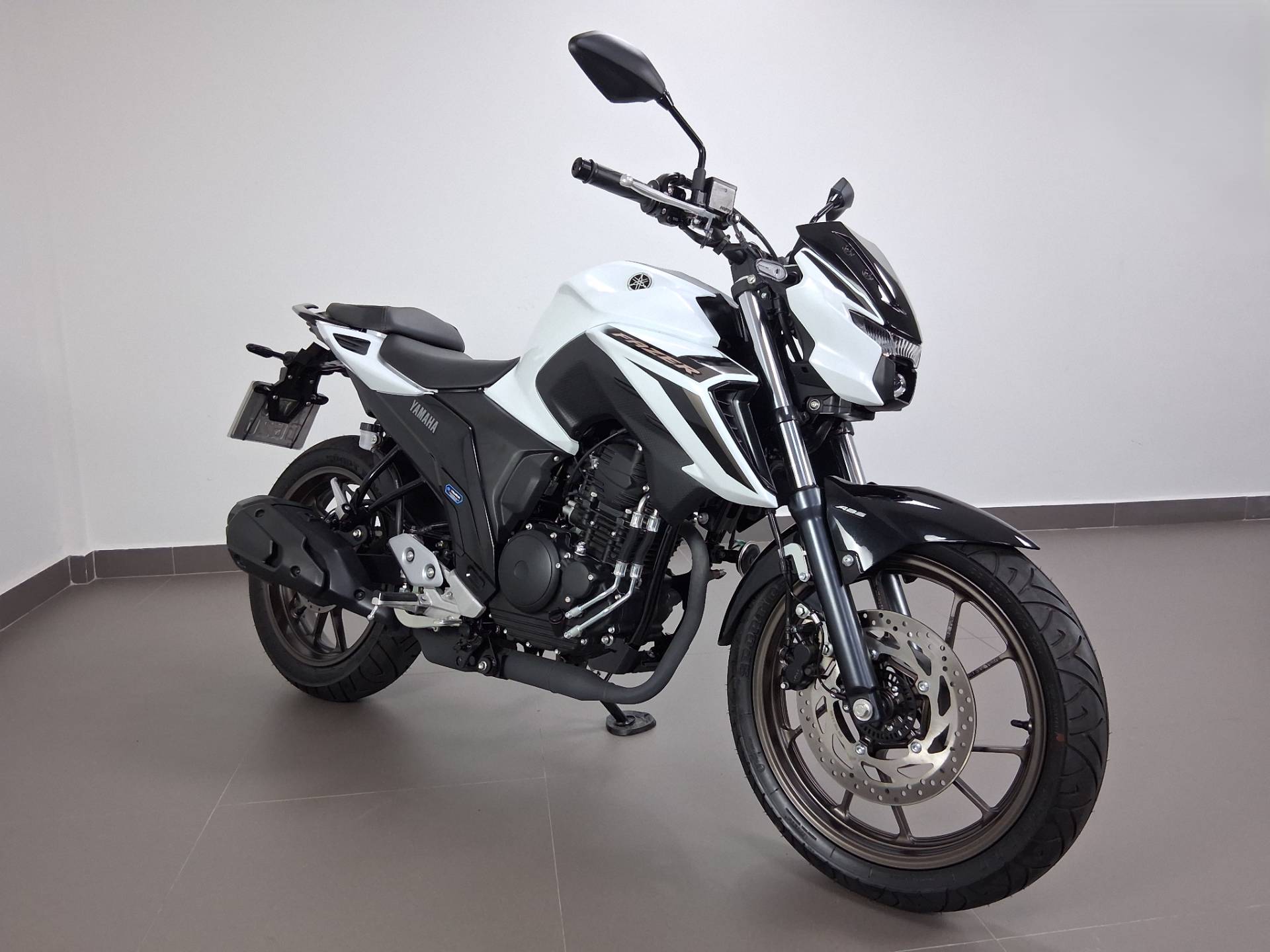 YAMAHA FZ25 FAZER CONNECTED ABS