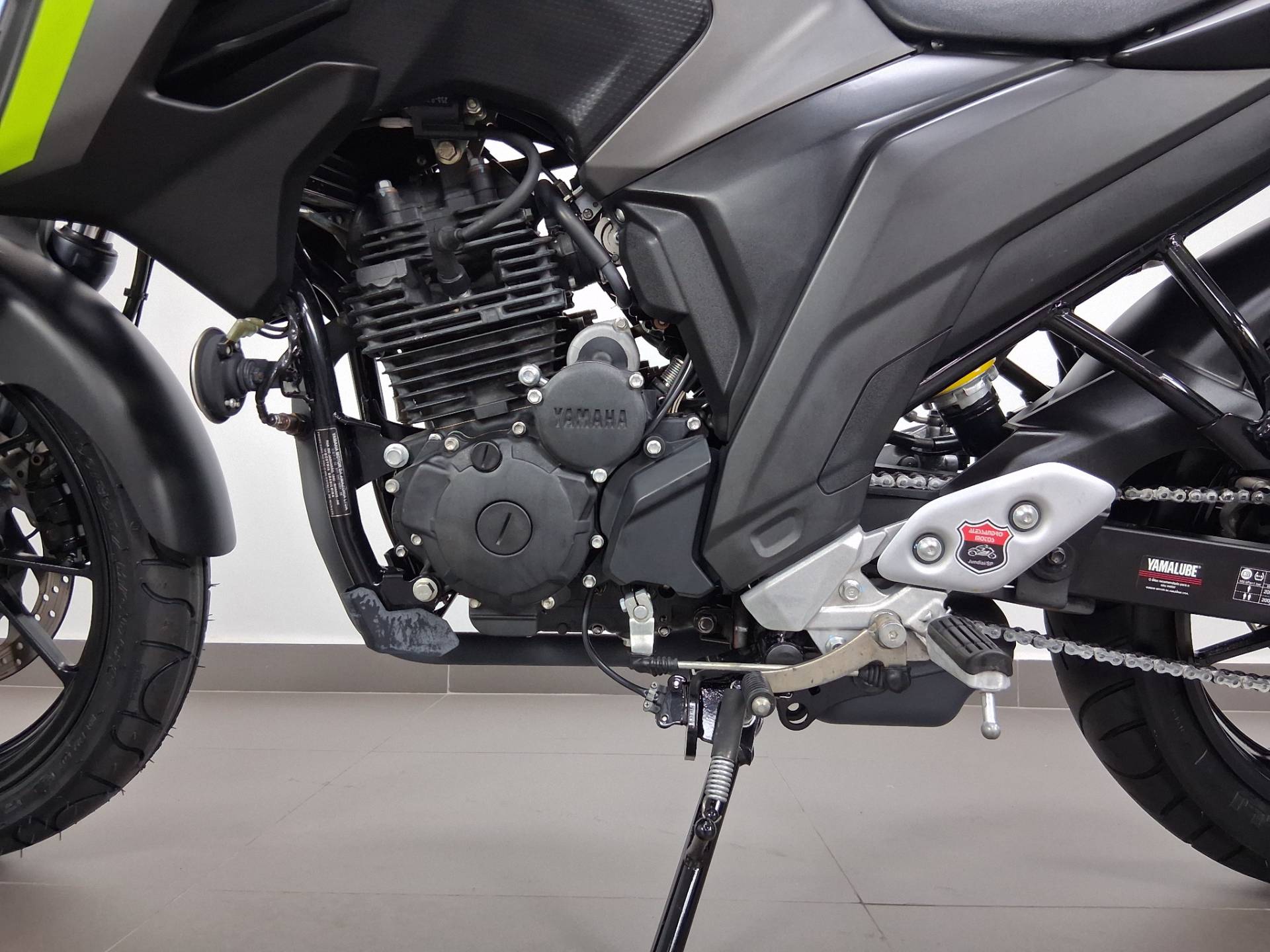 YAMAHA FZ25 FAZER ABS