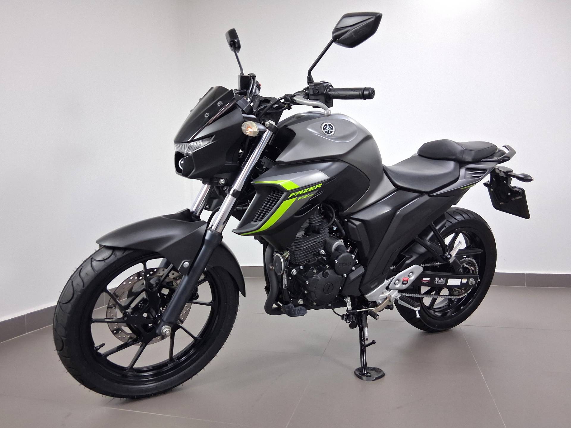 YAMAHA FZ25 FAZER ABS
