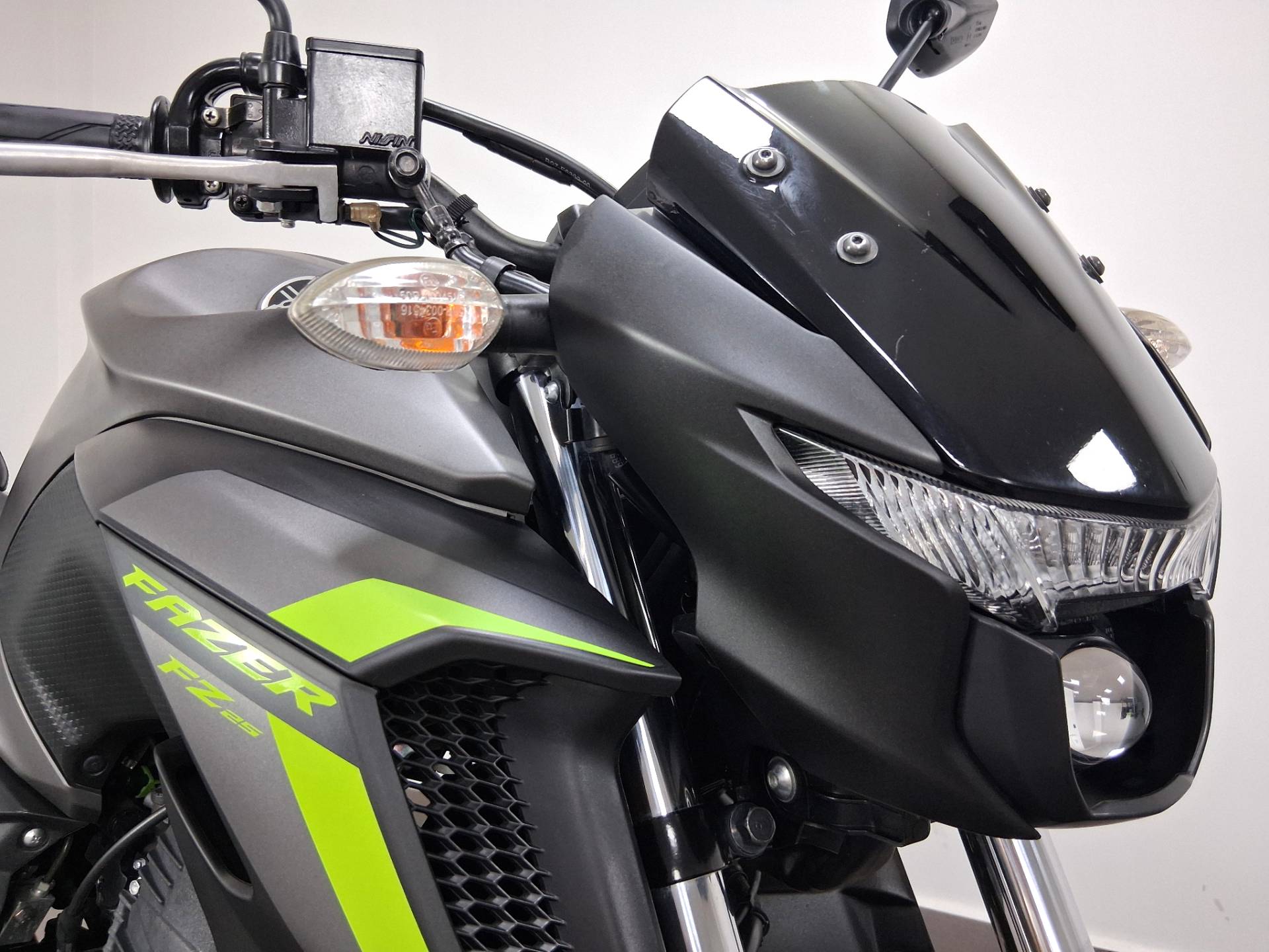 YAMAHA FZ25 FAZER ABS