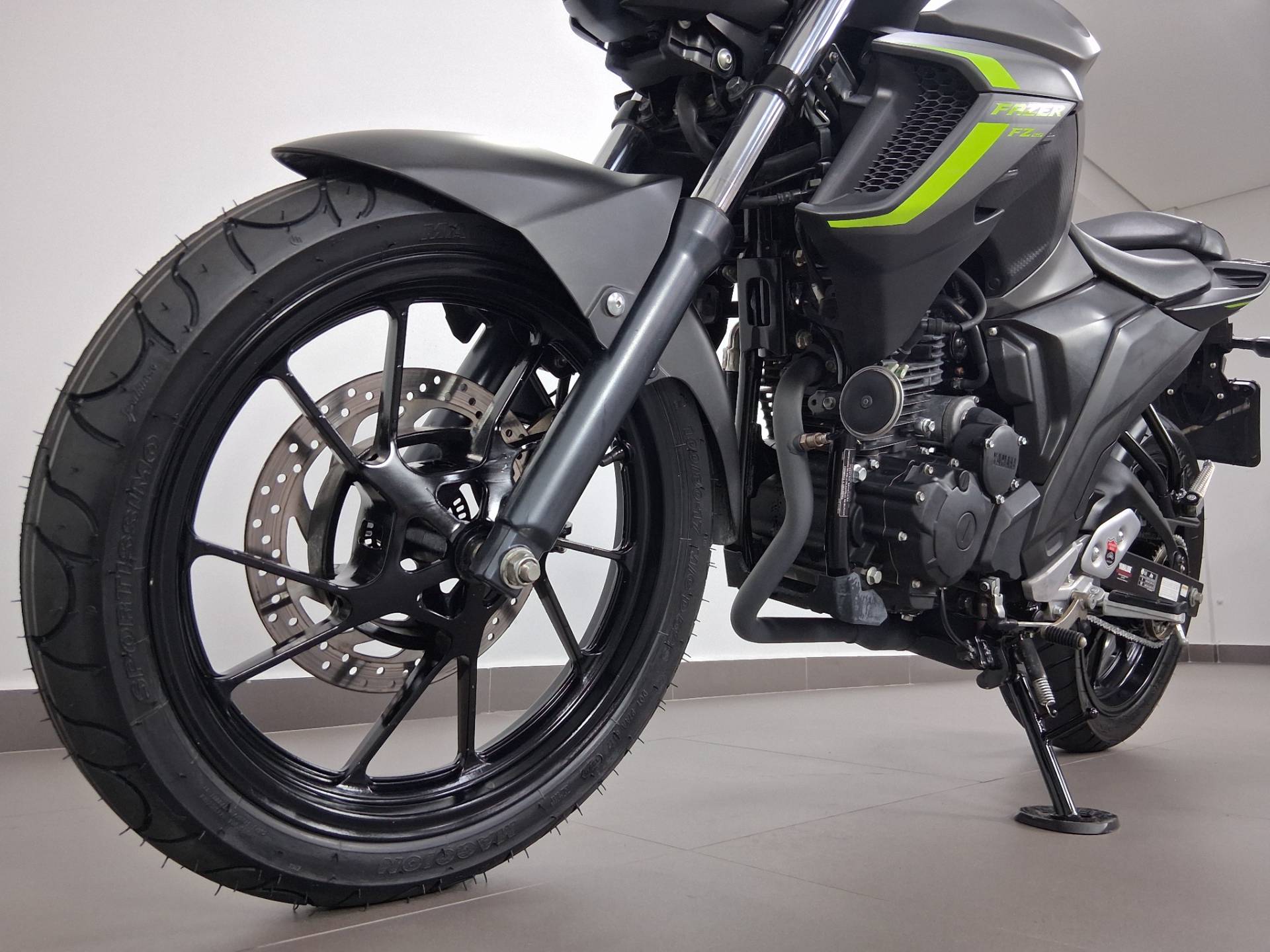 YAMAHA FZ25 FAZER ABS