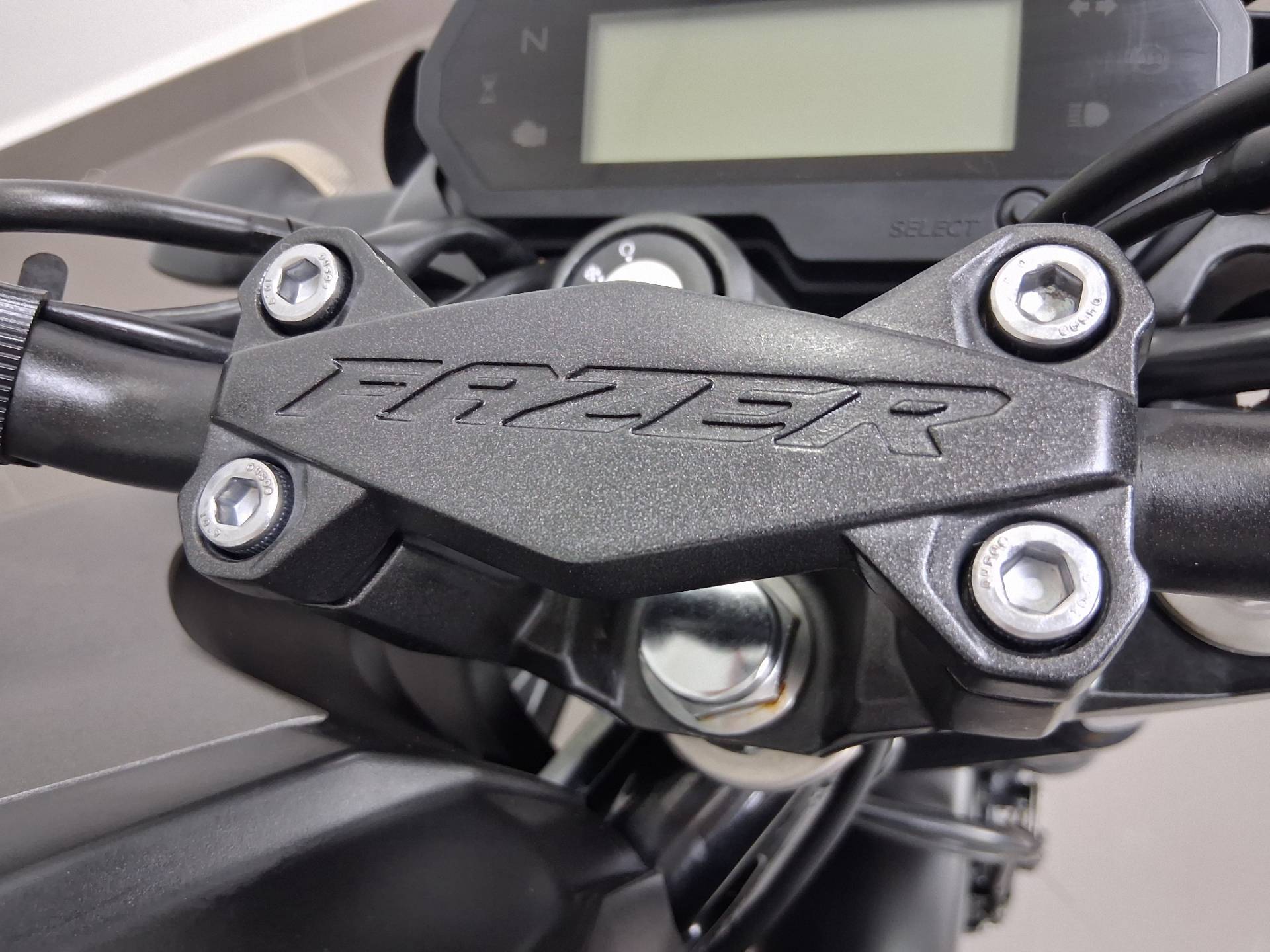 YAMAHA FZ25 FAZER ABS