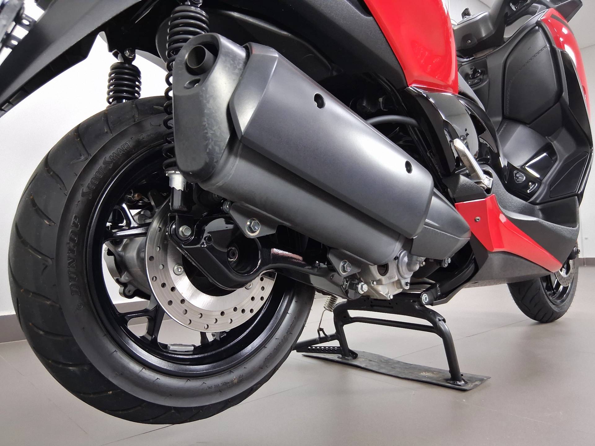 YAMAHA XMAX ABS