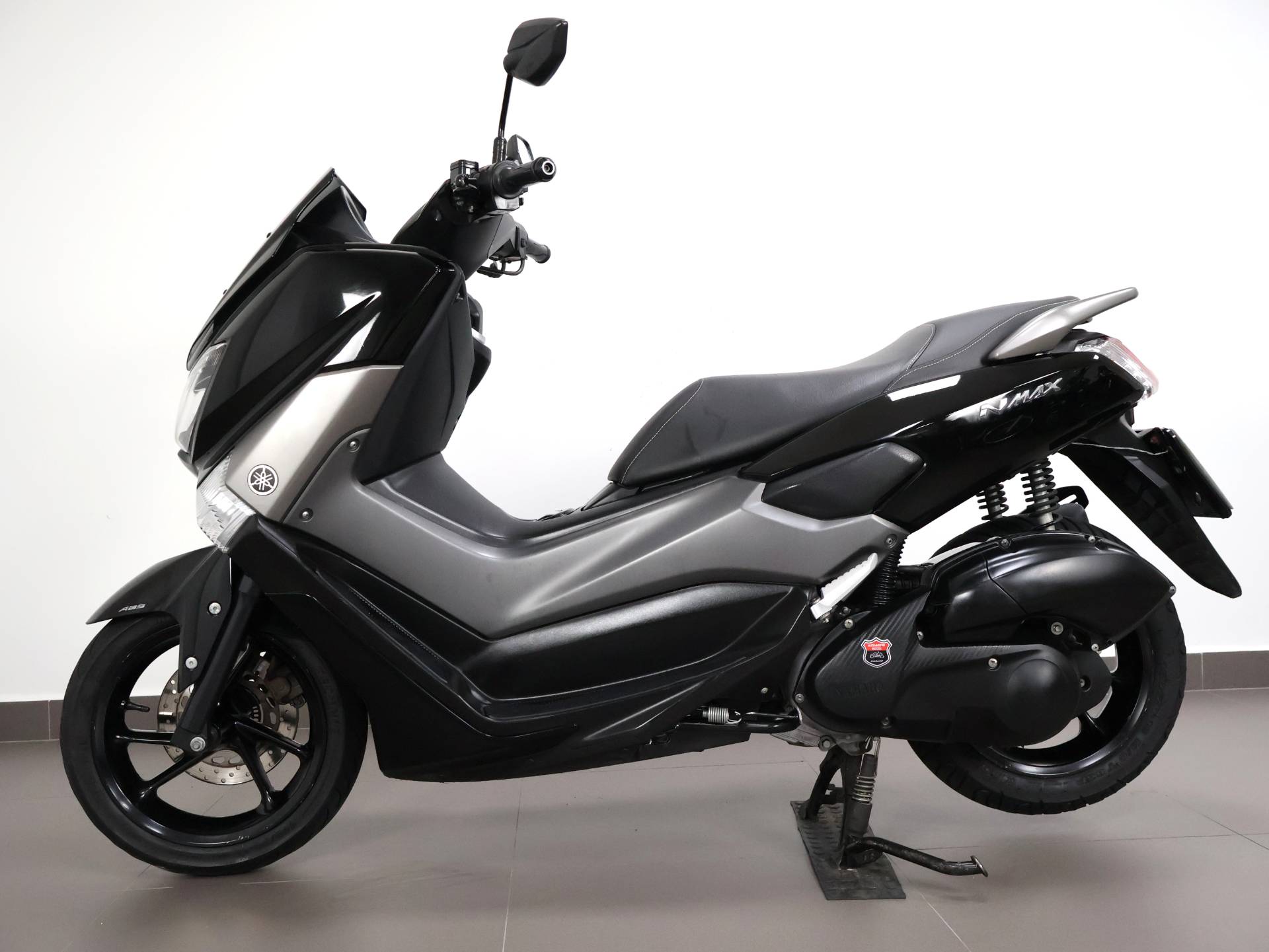 YAMAHA NMAX 160 ABS