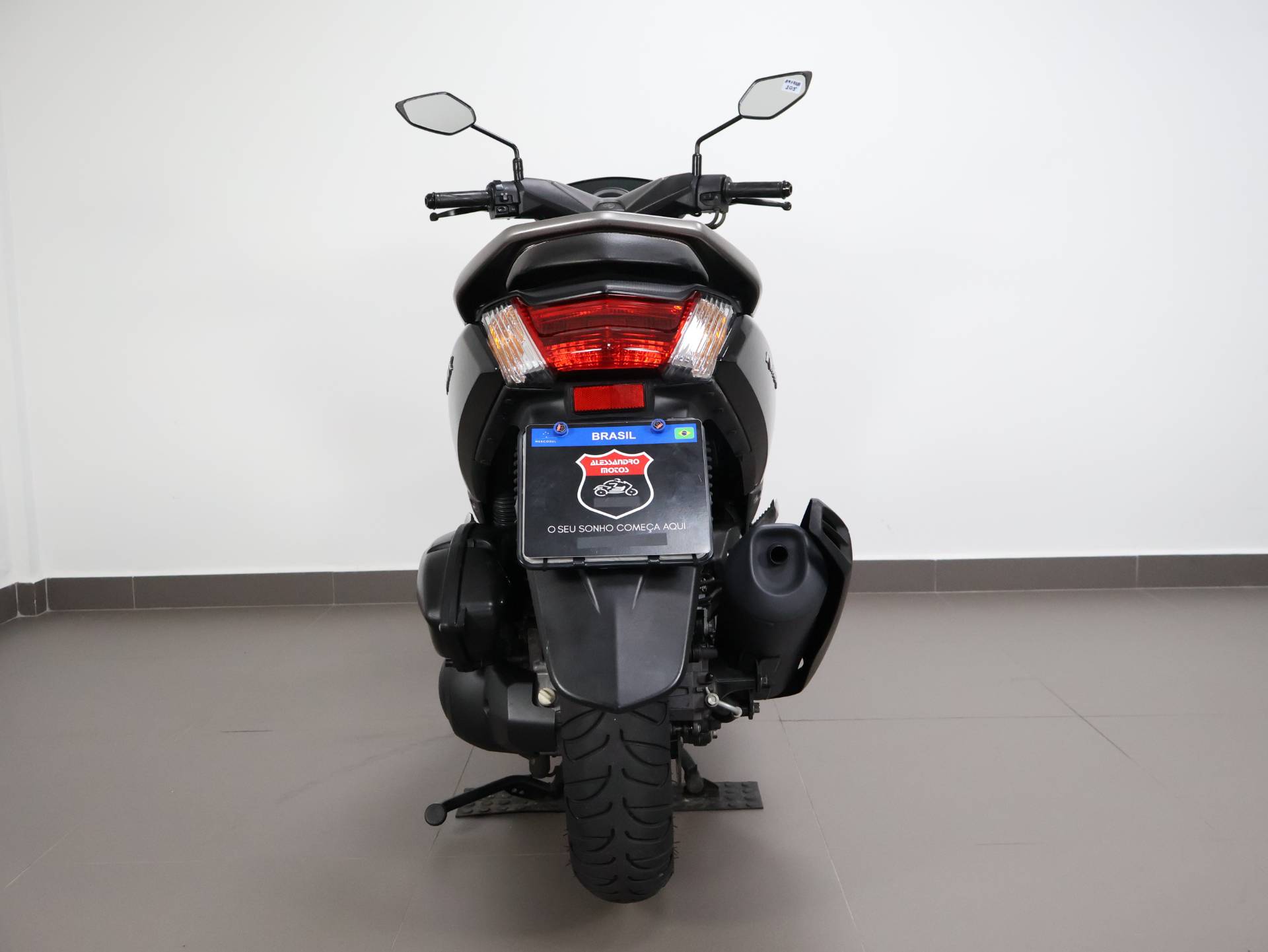 YAMAHA NMAX 160 ABS