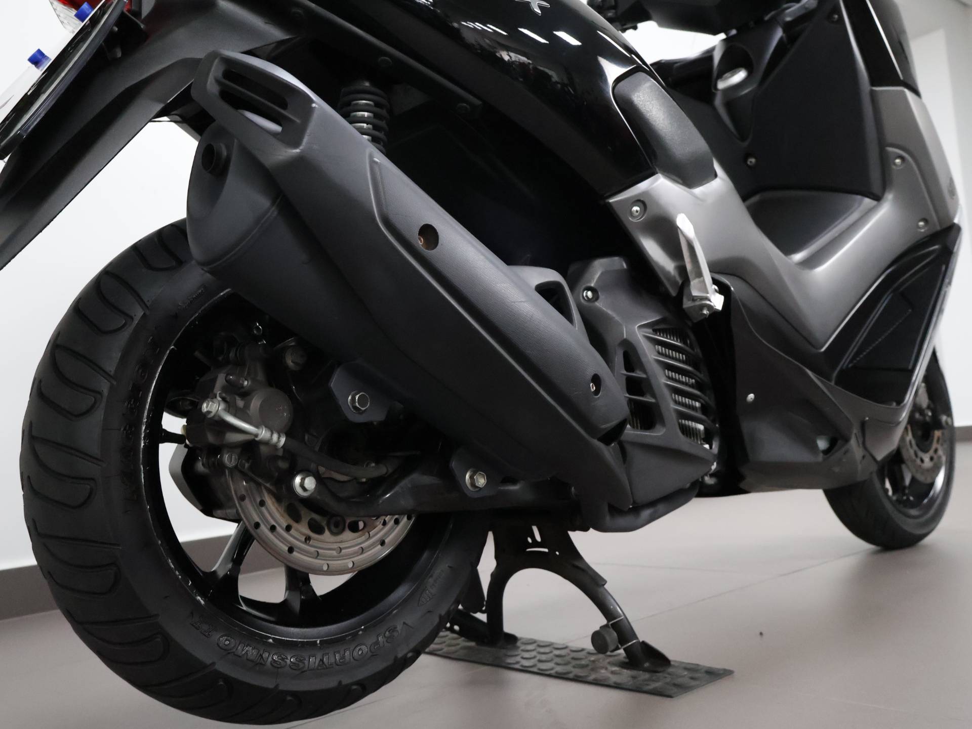 YAMAHA NMAX 160 ABS