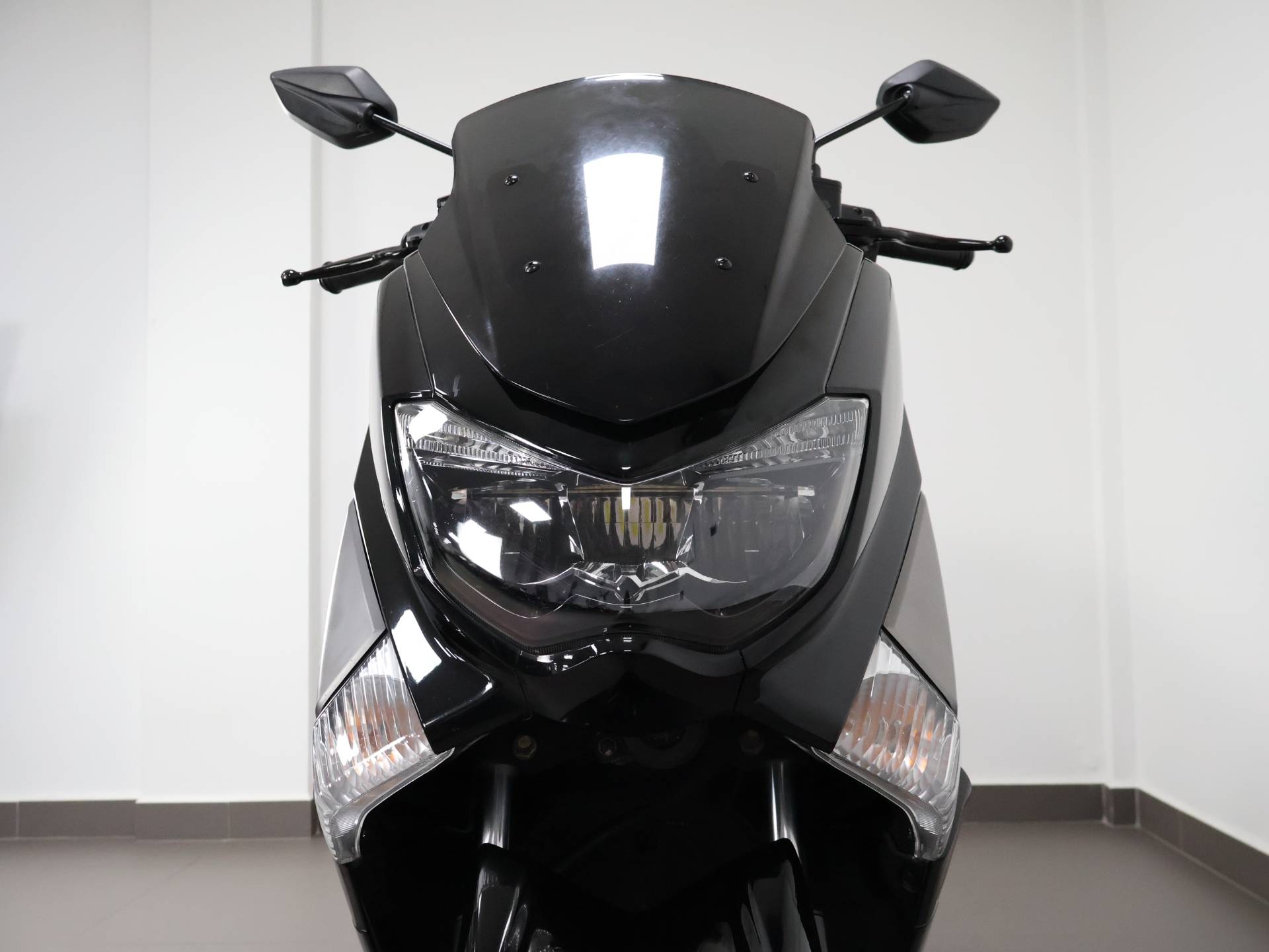 YAMAHA NMAX 160 ABS