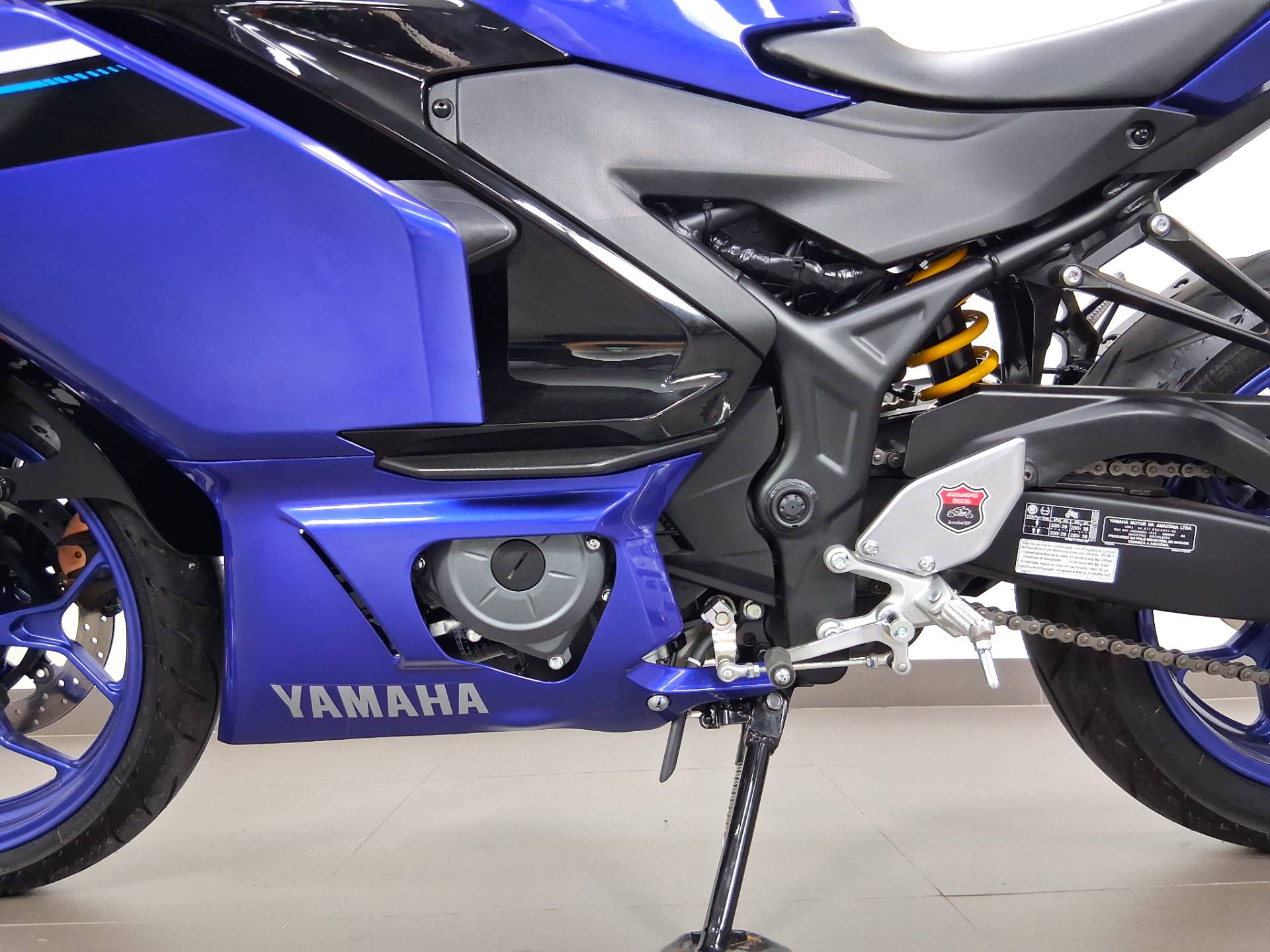 YAMAHA YZF R3 ABS CONNECTED