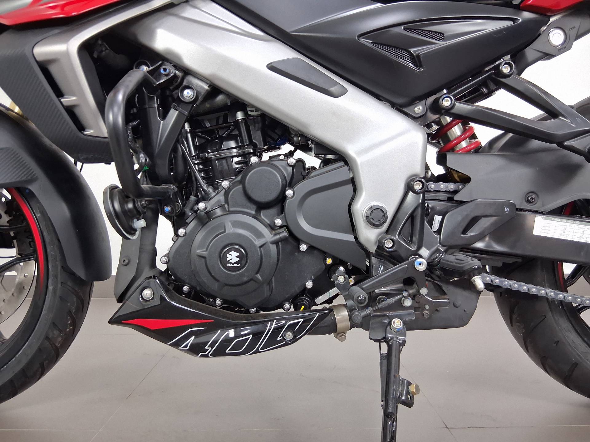 BAJAJ DOMINAR NS400Z