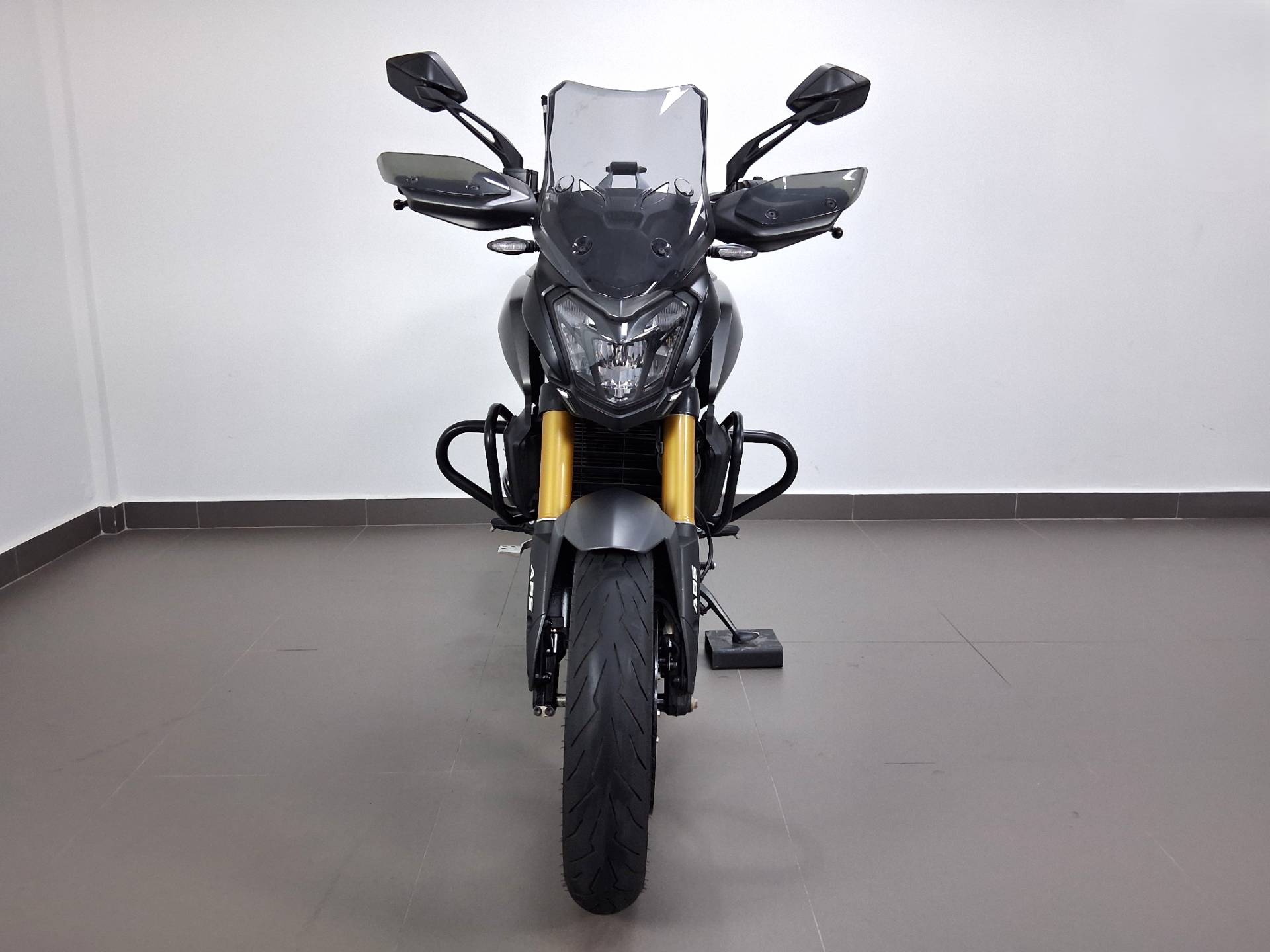 BAJAJ DOMINAR 400