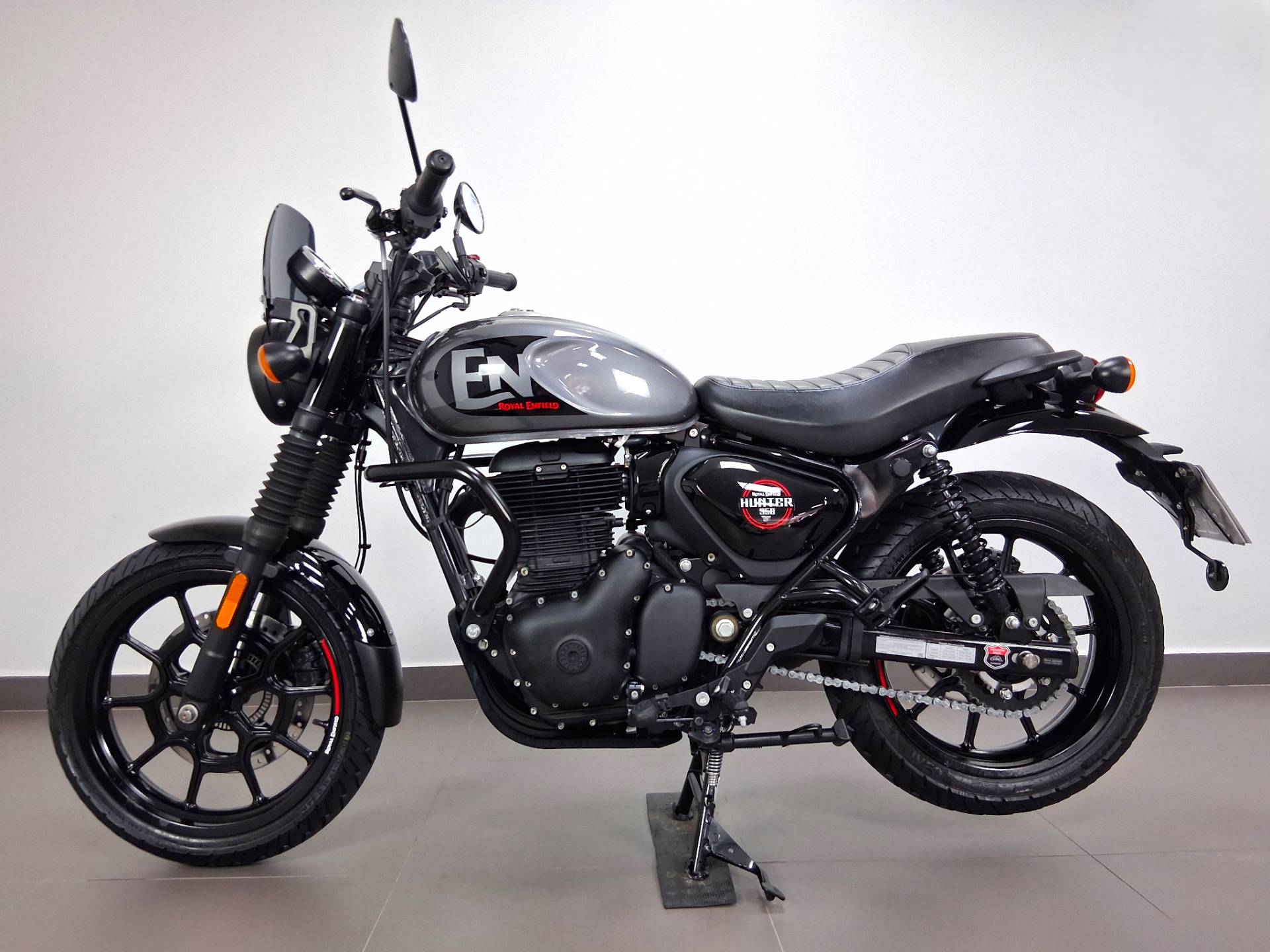 ROYAL ENFIELD HUNTER 350