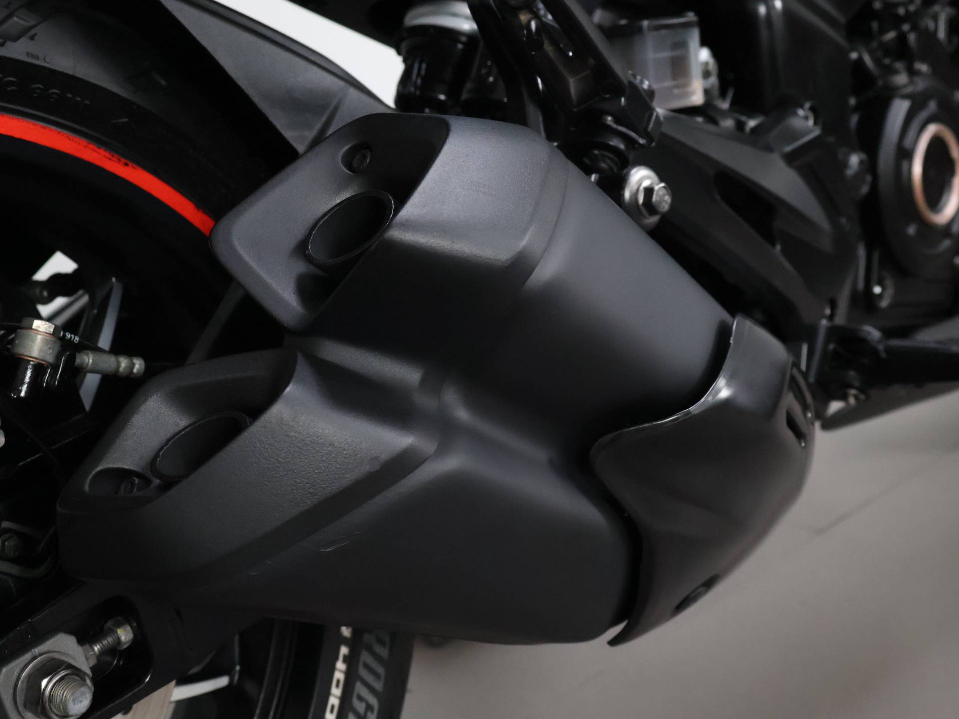 BAJAJ DOMINAR 400