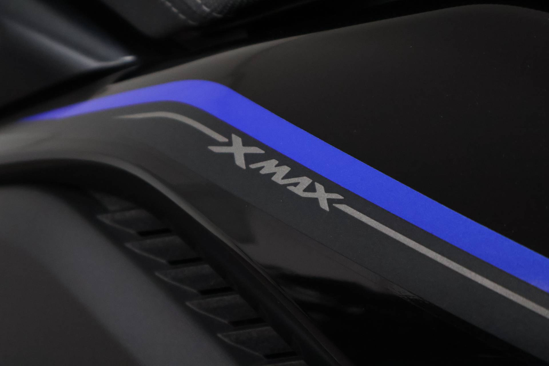 YAMAHA XMAX 300 CONNECTED ABS