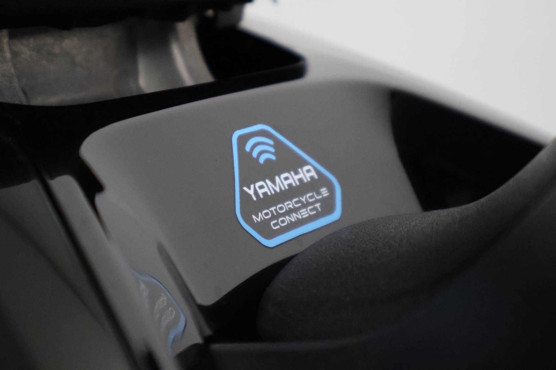 YAMAHA XMAX 300 CONNECTED ABS