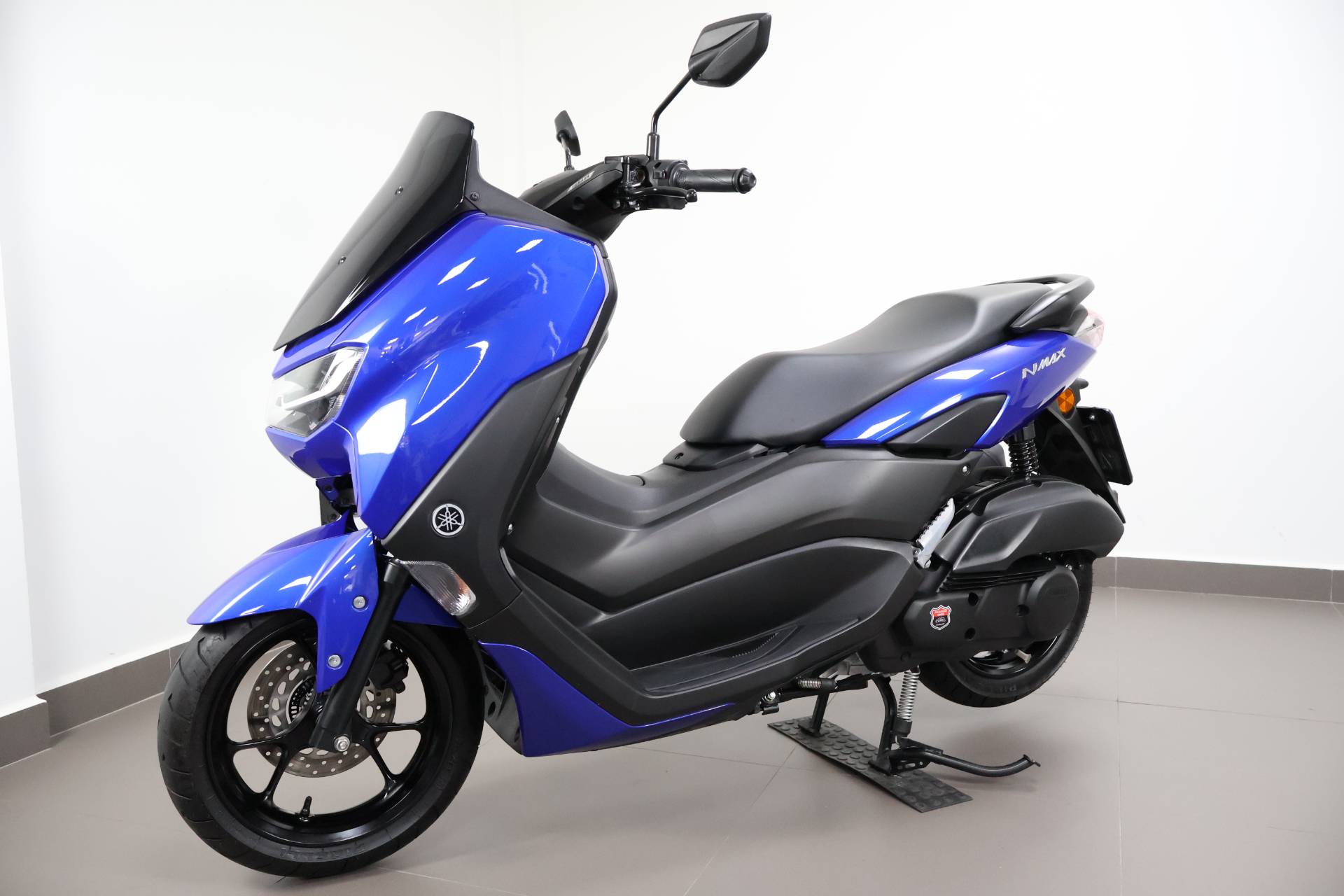 YAMAHA NMAX 160 ABS