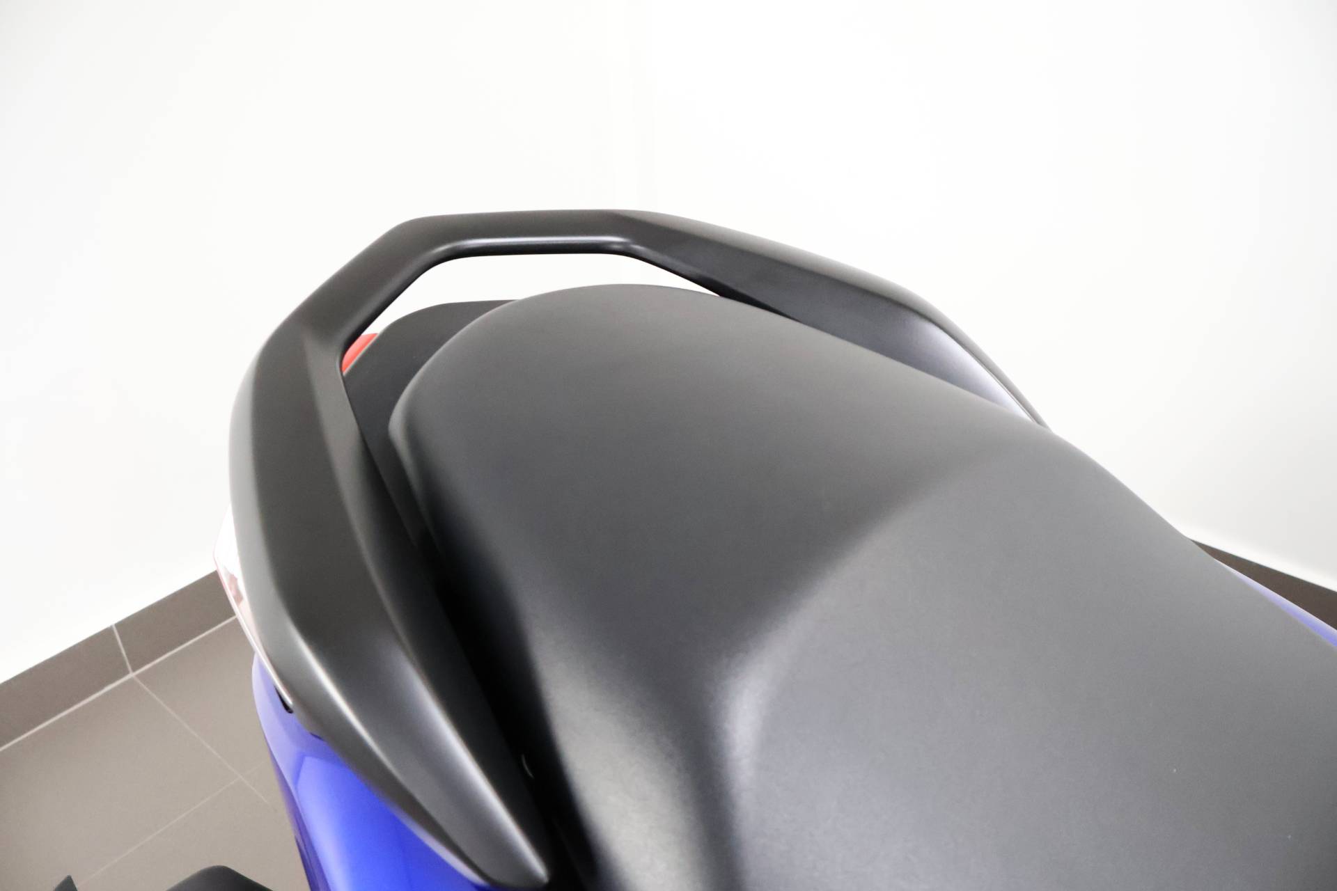 YAMAHA NMAX 160 ABS