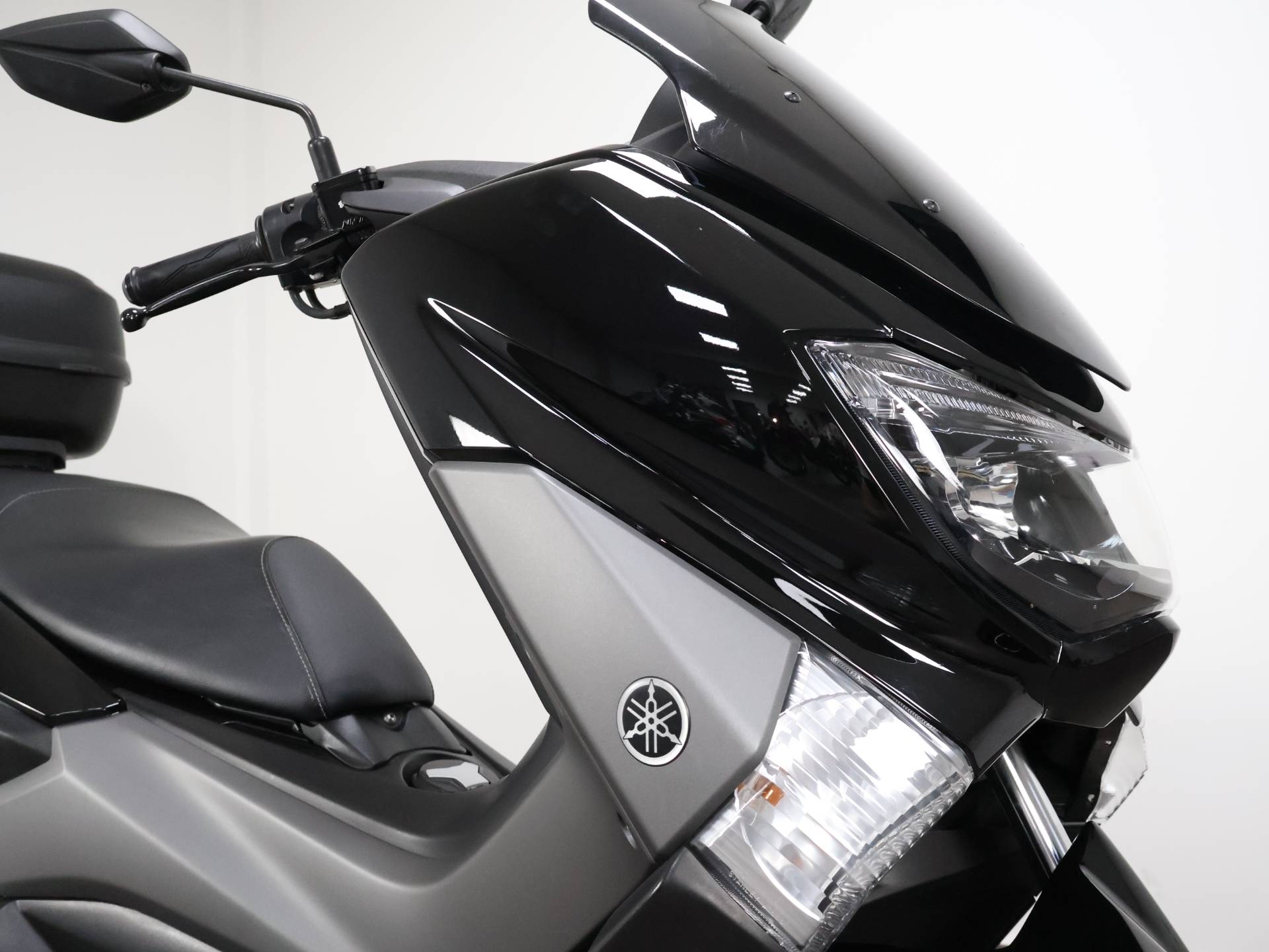 YAMAHA NMAX 160 ABS