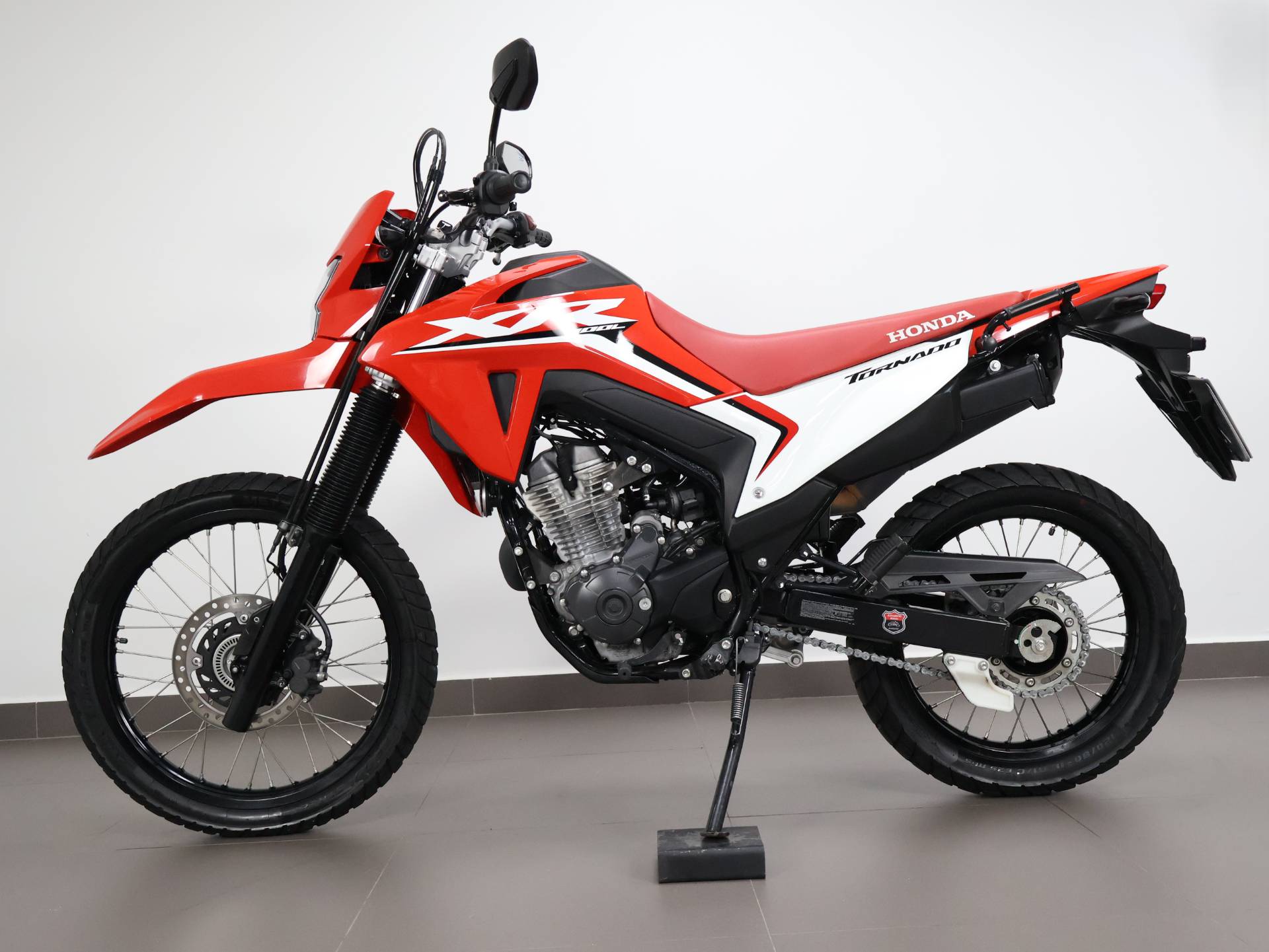 HONDA XR 300L TORNADO