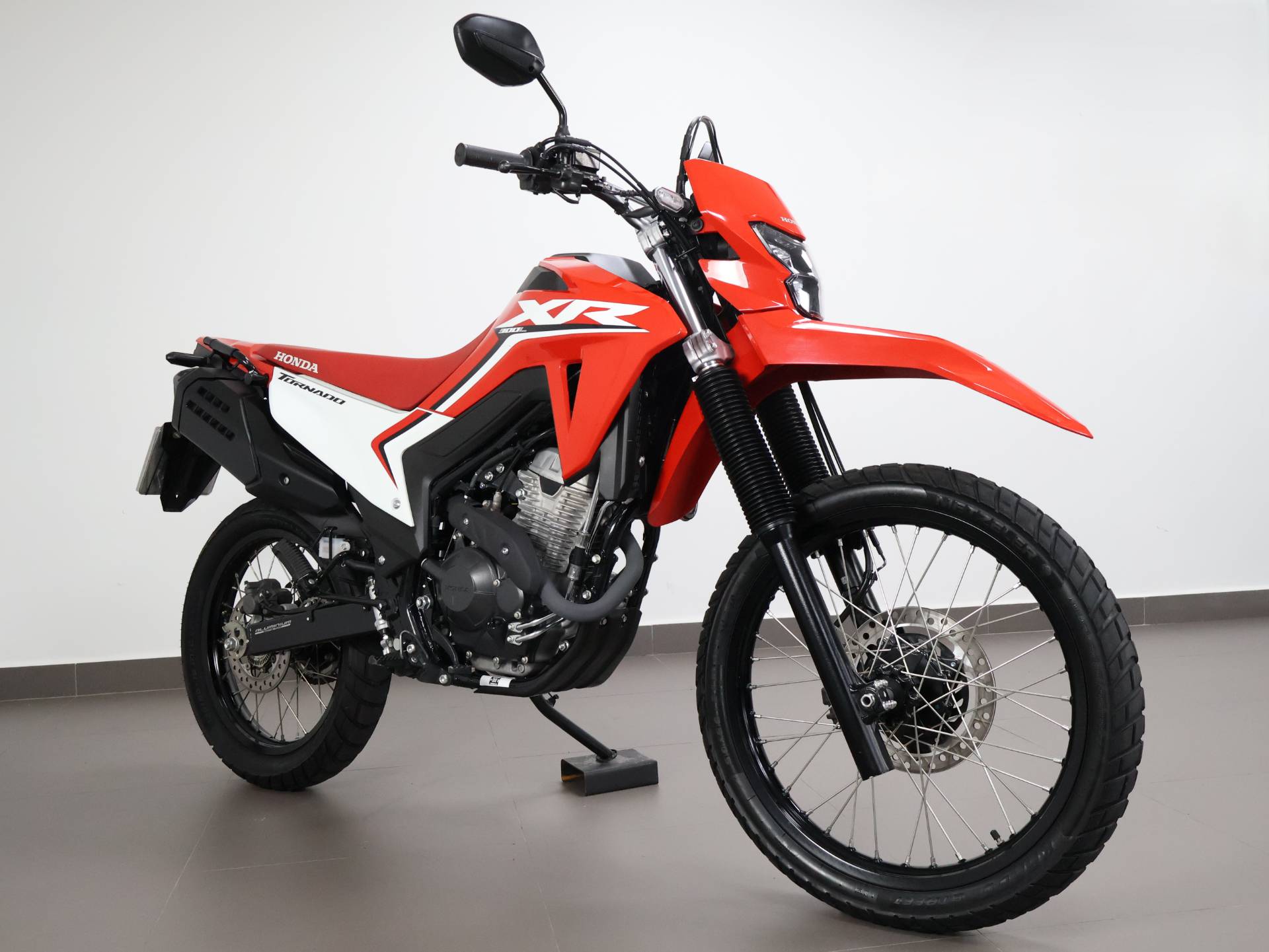 HONDA XR 300L TORNADO