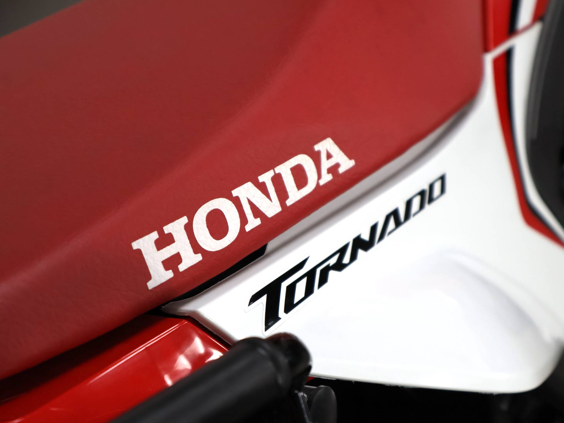 HONDA XR 300L TORNADO