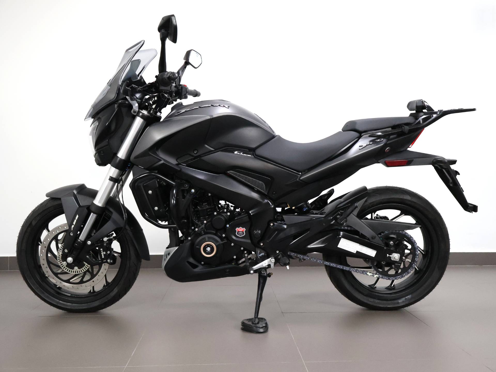 BAJAJ DOMINAR 400