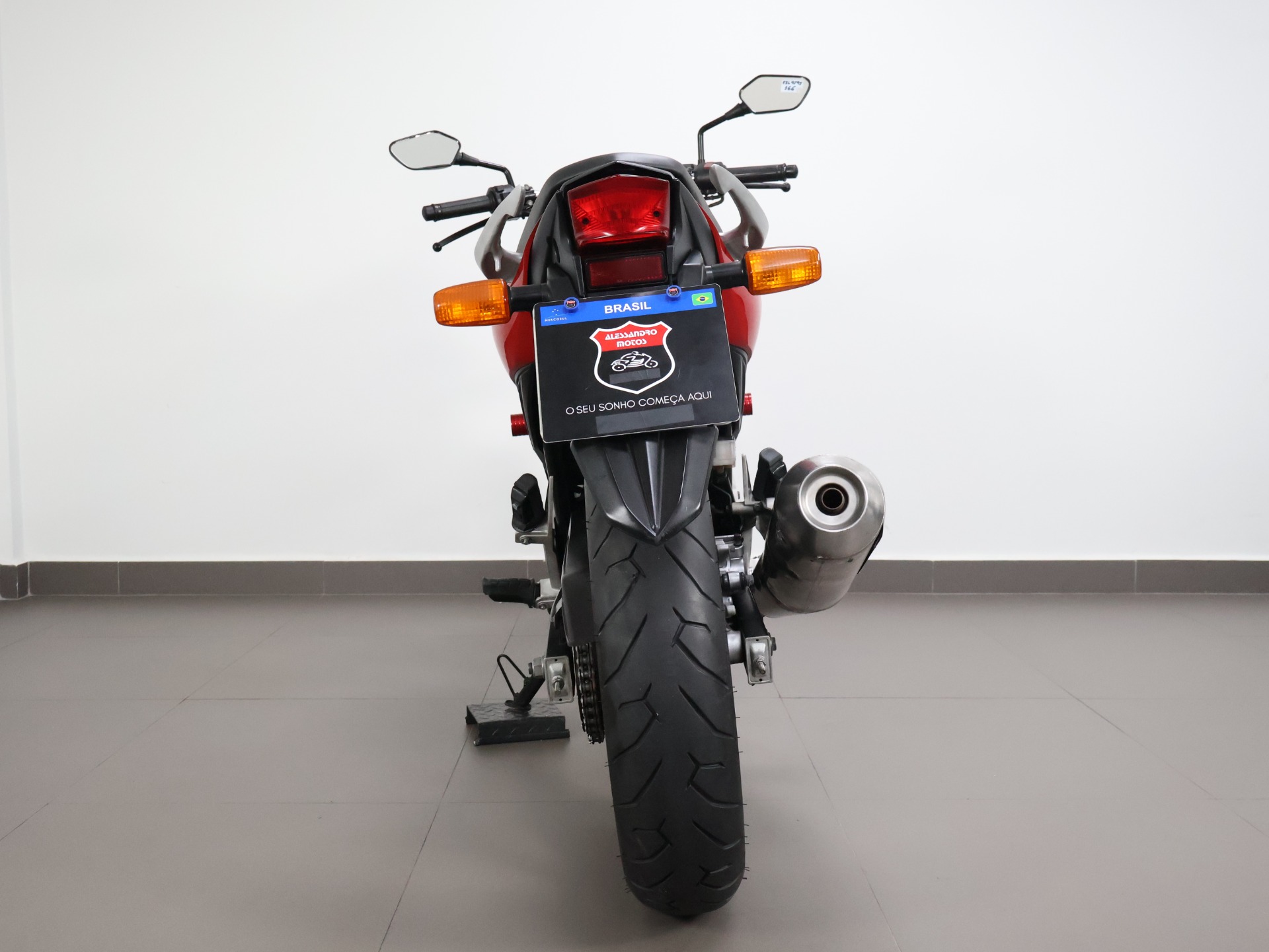 HONDA CB 300R