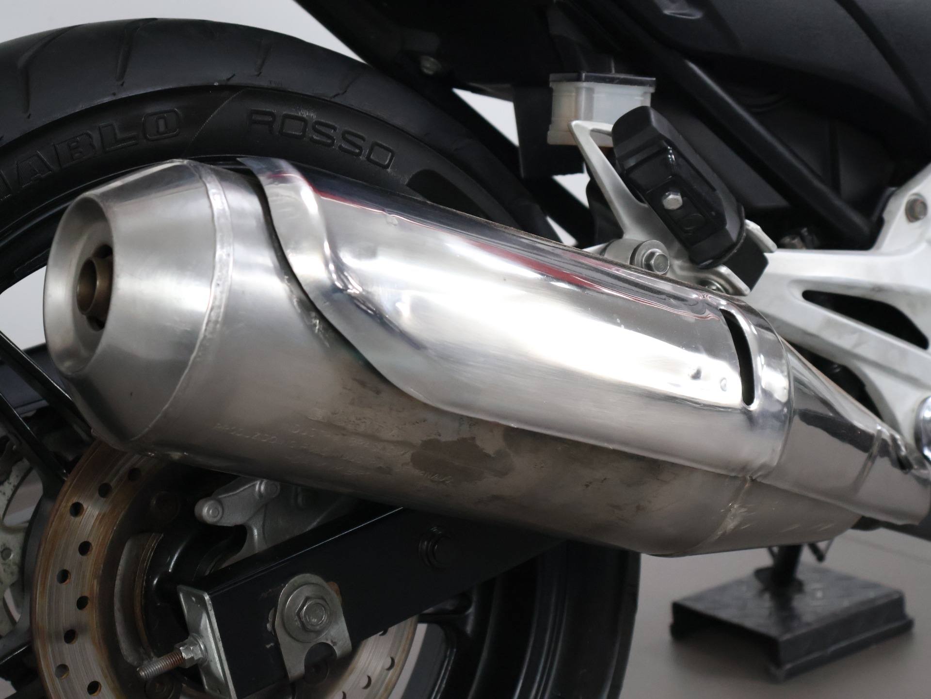 HONDA CB 300R