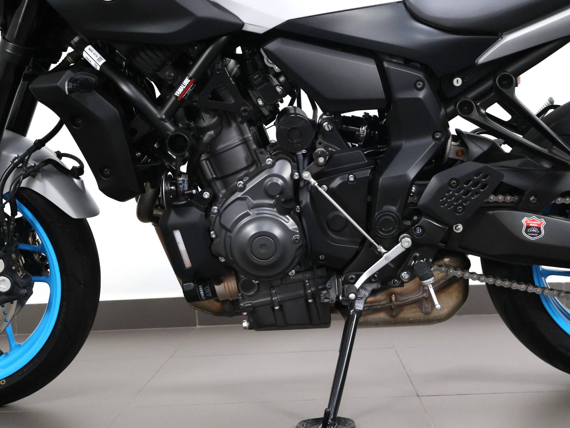 YAMAHA MT-07 CONNECTED ABS