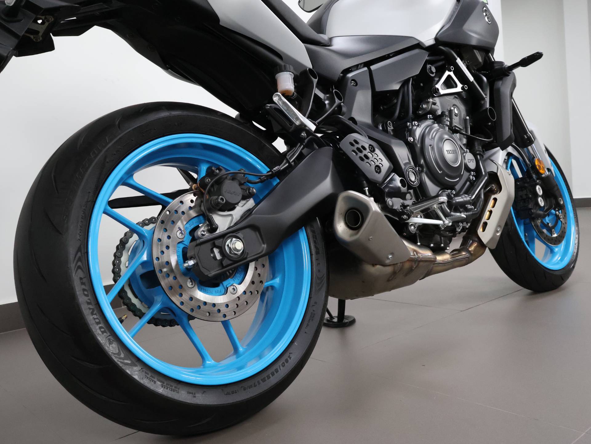 YAMAHA MT-07 CONNECTED ABS