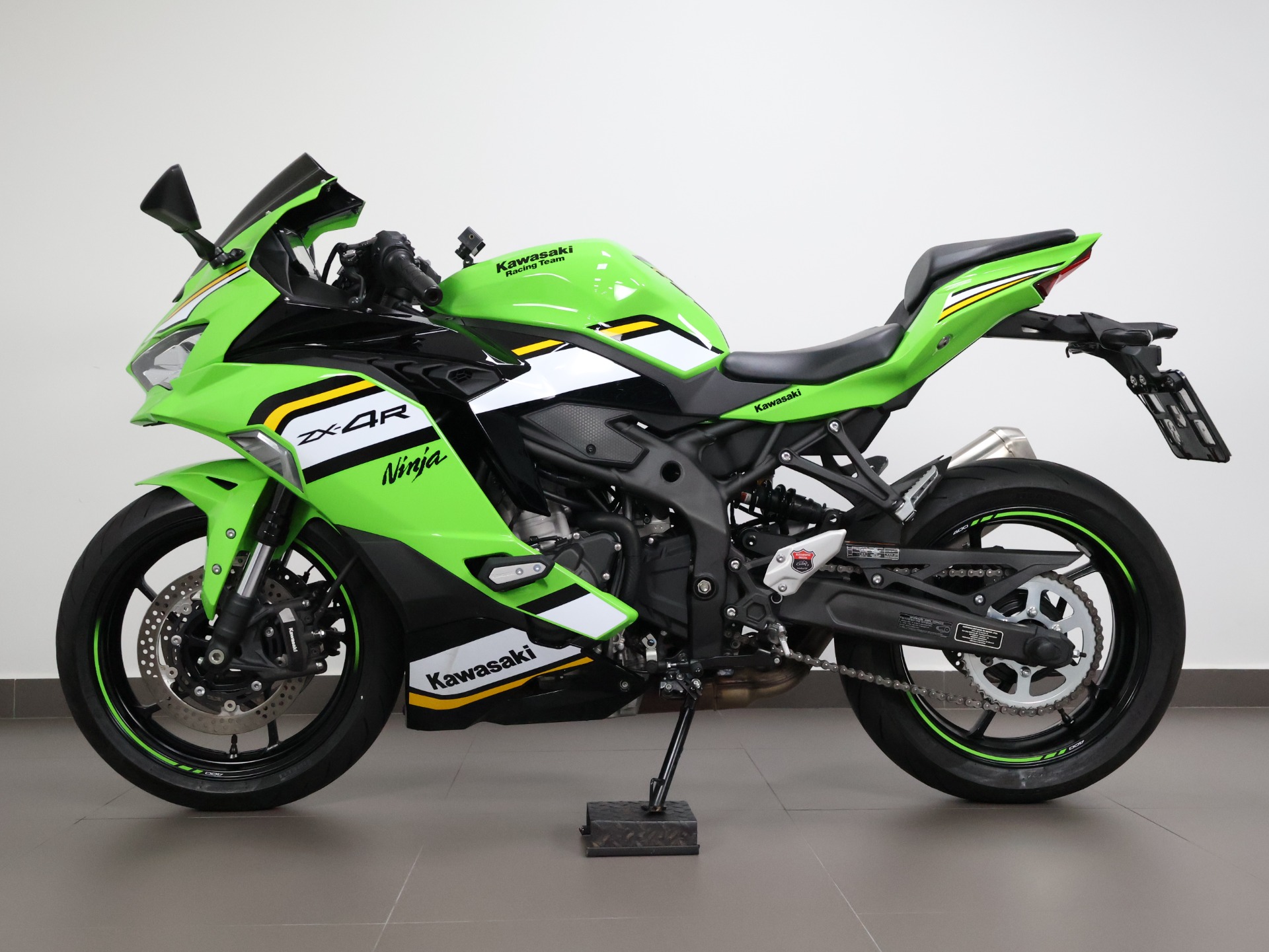 KAWASAKI NINJA ZX-4R