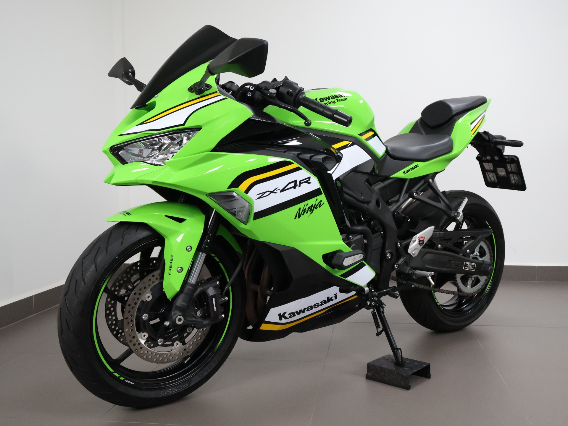 KAWASAKI NINJA ZX-4R