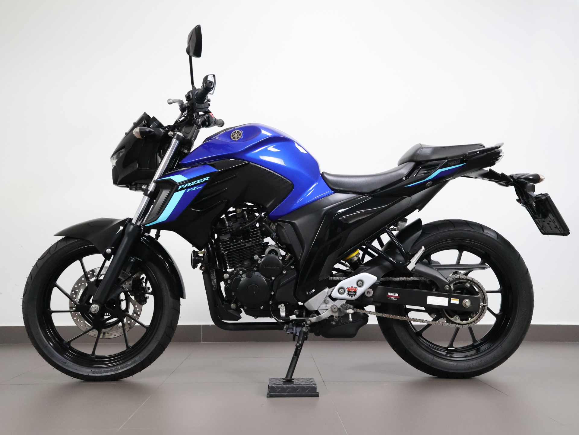 YAMAHA FZ25 FAZER ABS