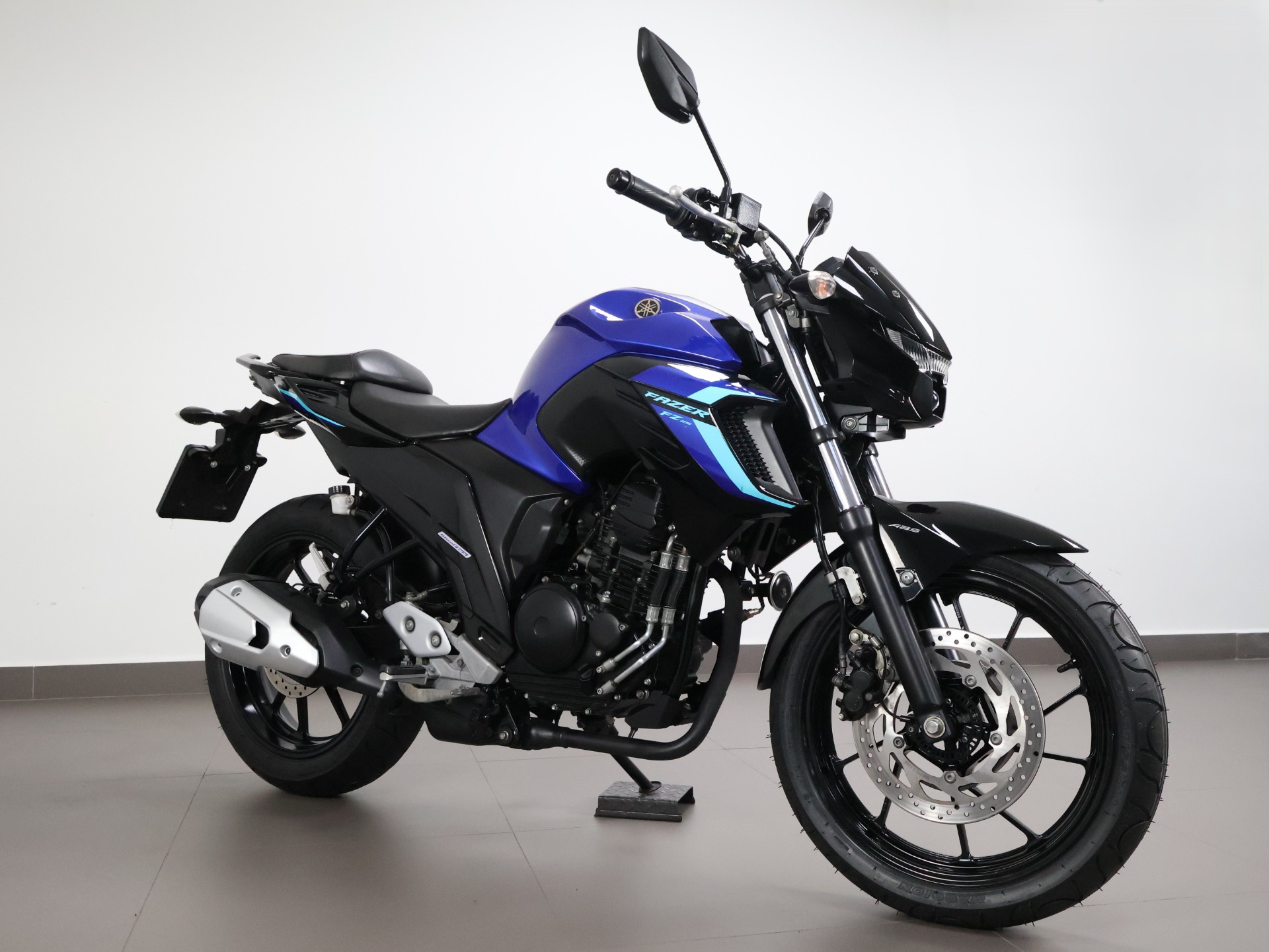 YAMAHA FZ25 FAZER ABS