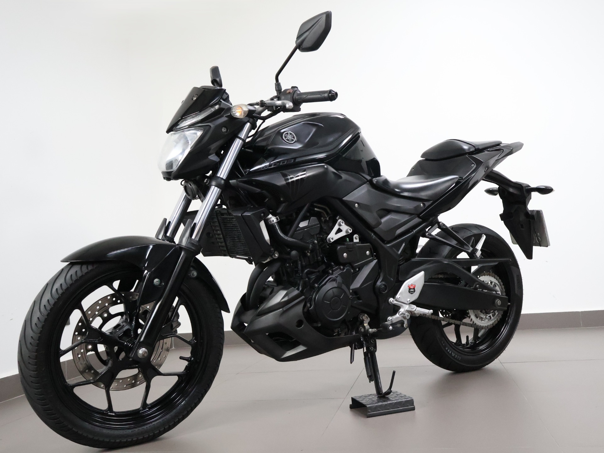 YAMAHA MT-03