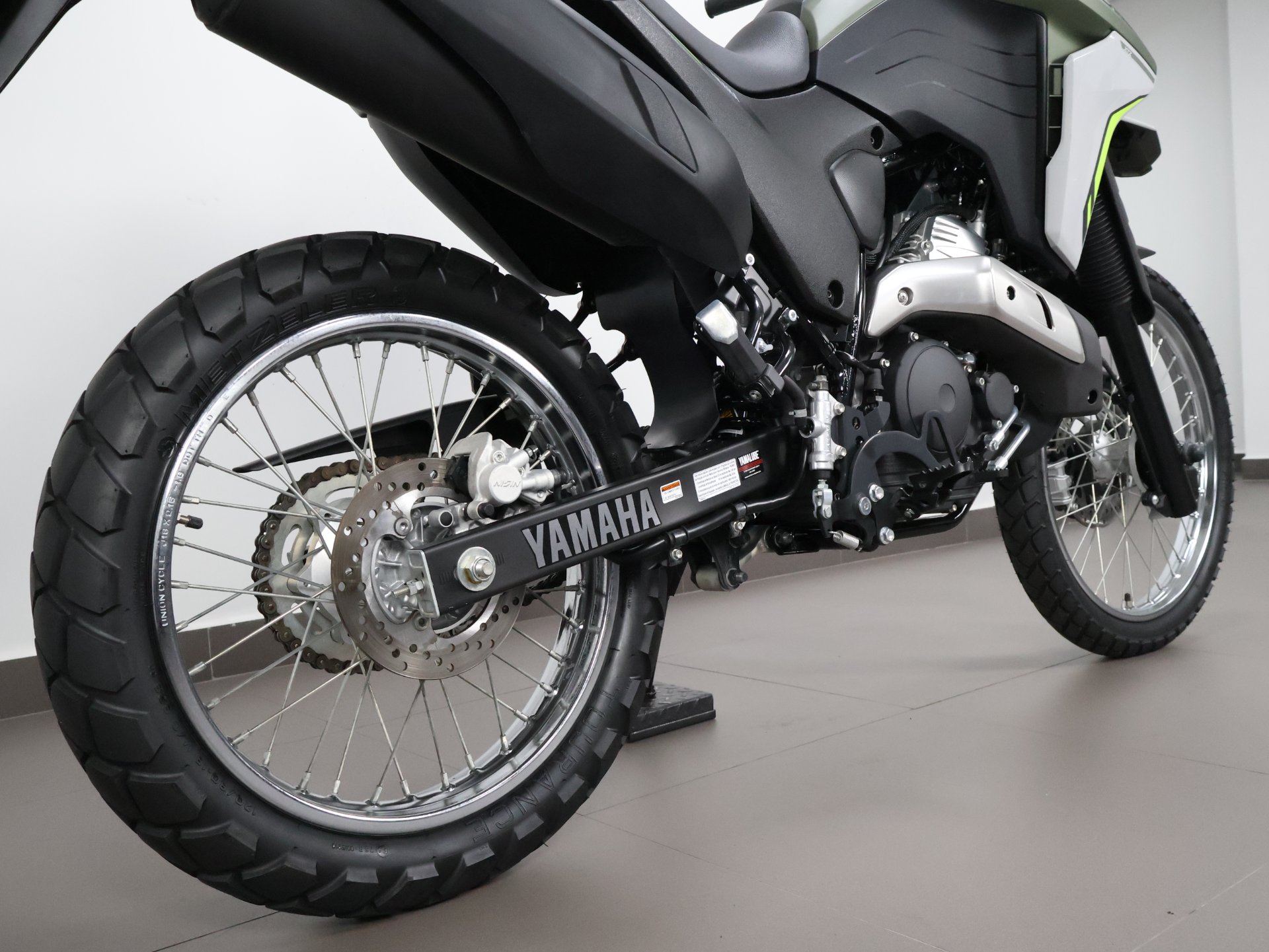 YAMAHA XTZ 250 LANDER