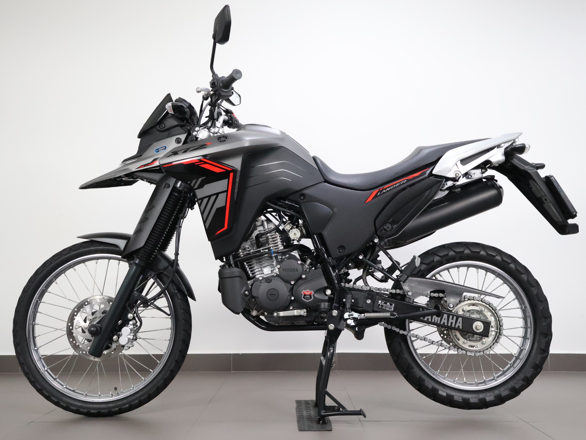 YAMAHA XTZ 250 LANDER
