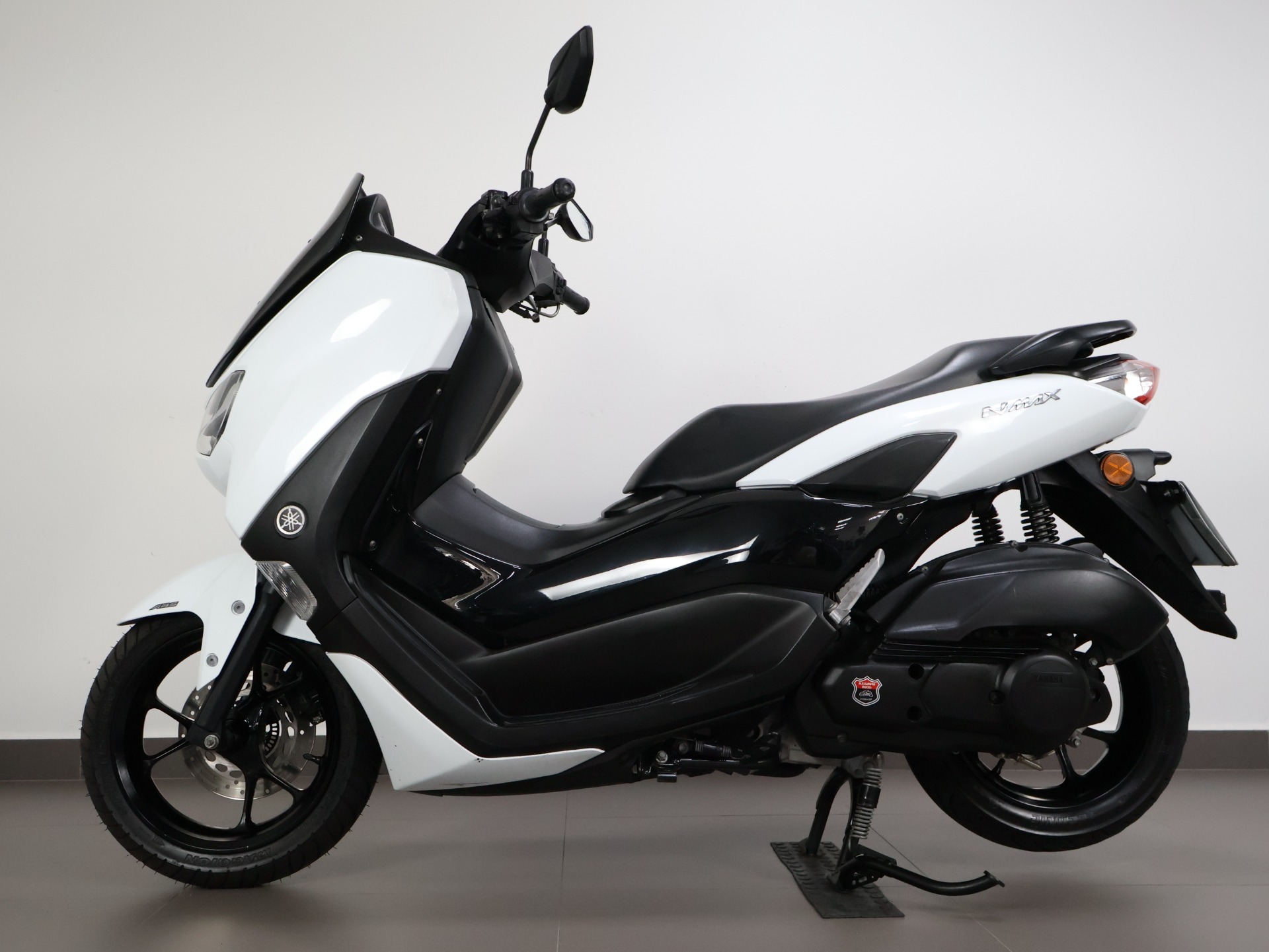 YAMAHA NMAX 160 ABS