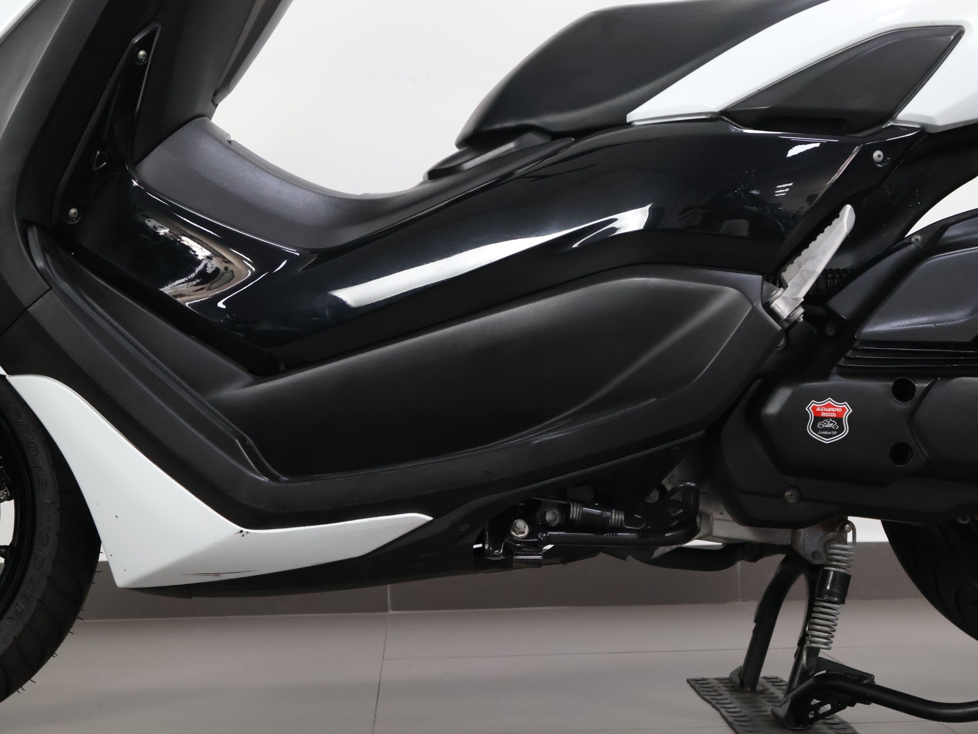 YAMAHA NMAX 160 ABS