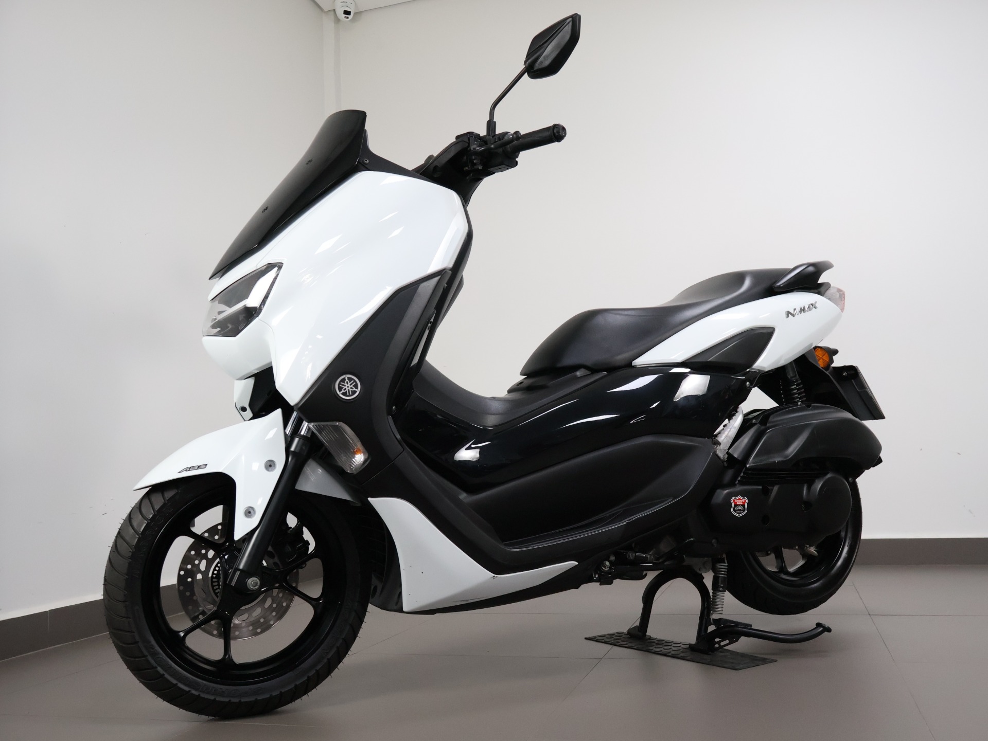 YAMAHA NMAX 160 ABS