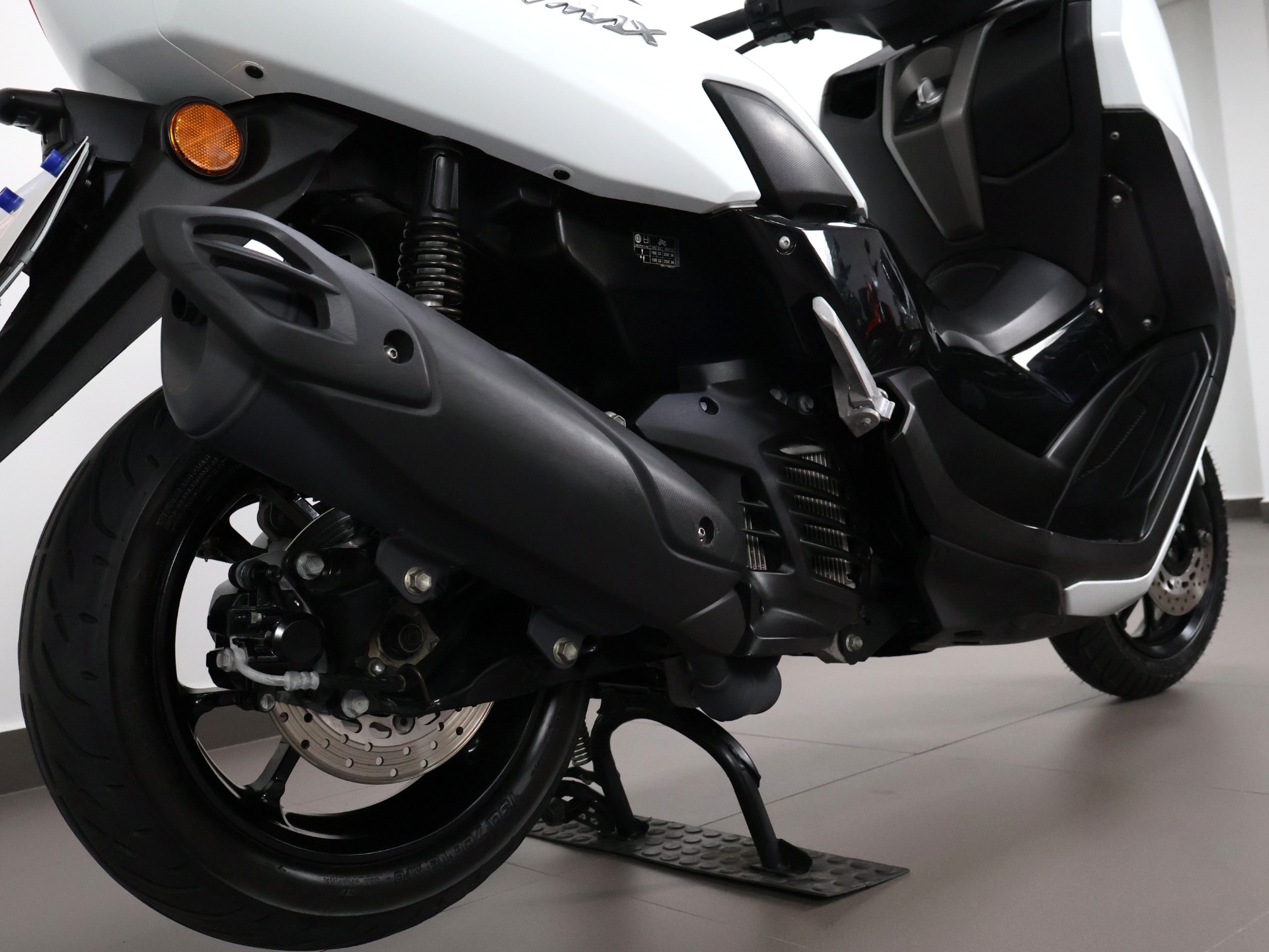 YAMAHA NMAX 160 ABS
