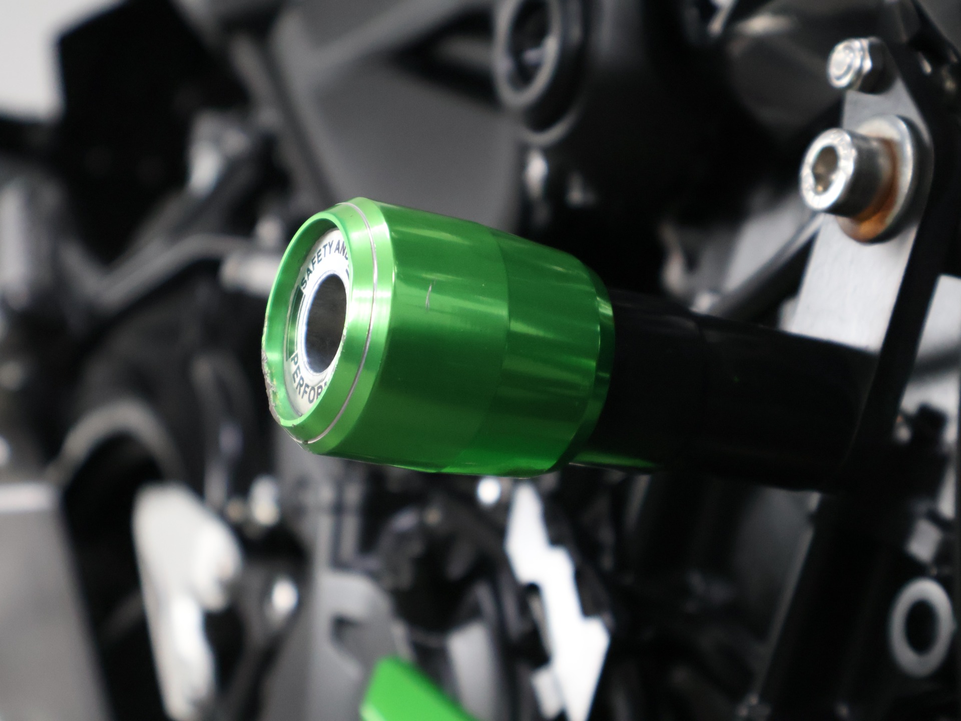 KAWASAKI Z400
