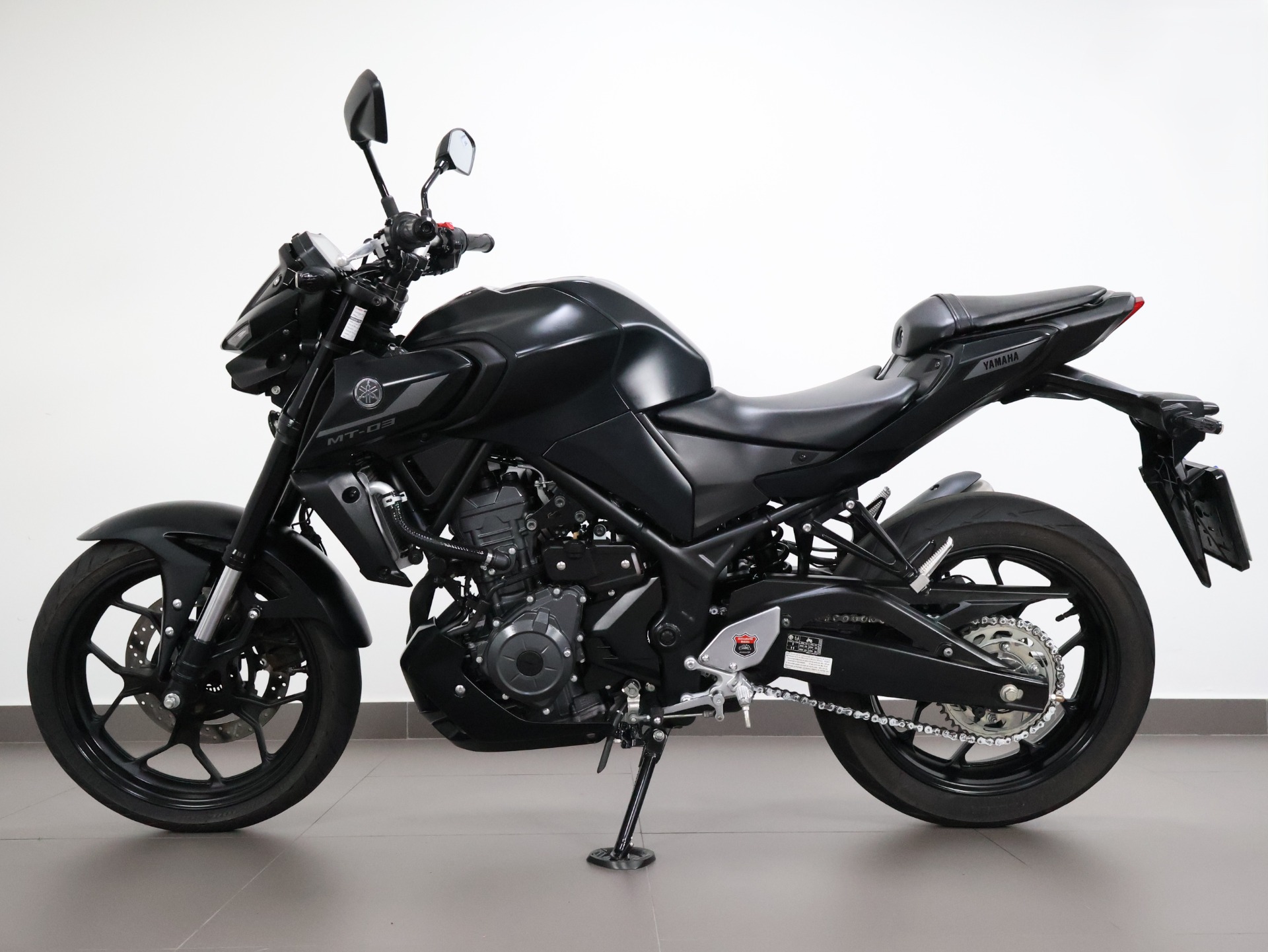 YAMAHA MT-03 CONNECTED ABS