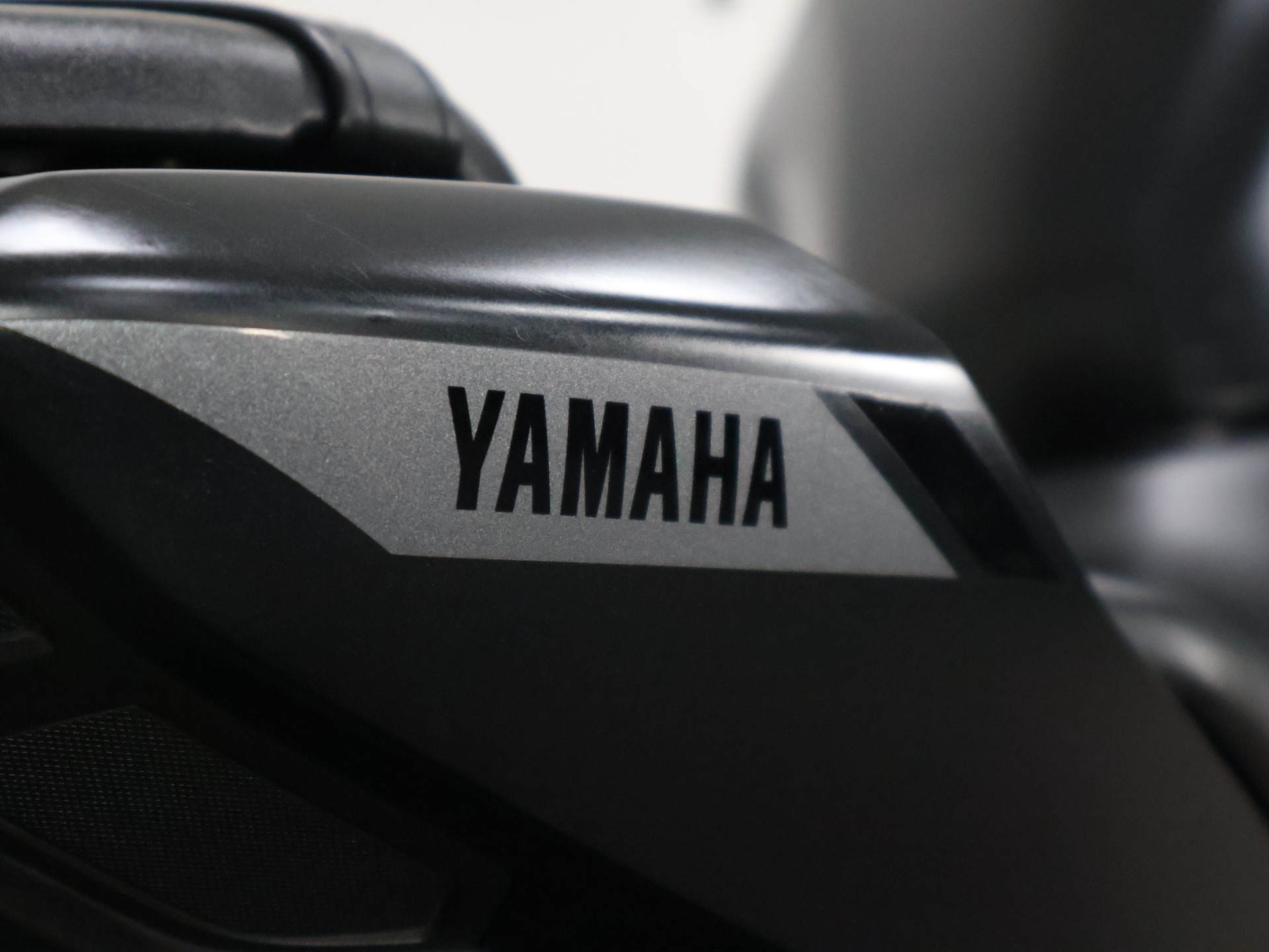 YAMAHA MT-03 CONNECTED ABS