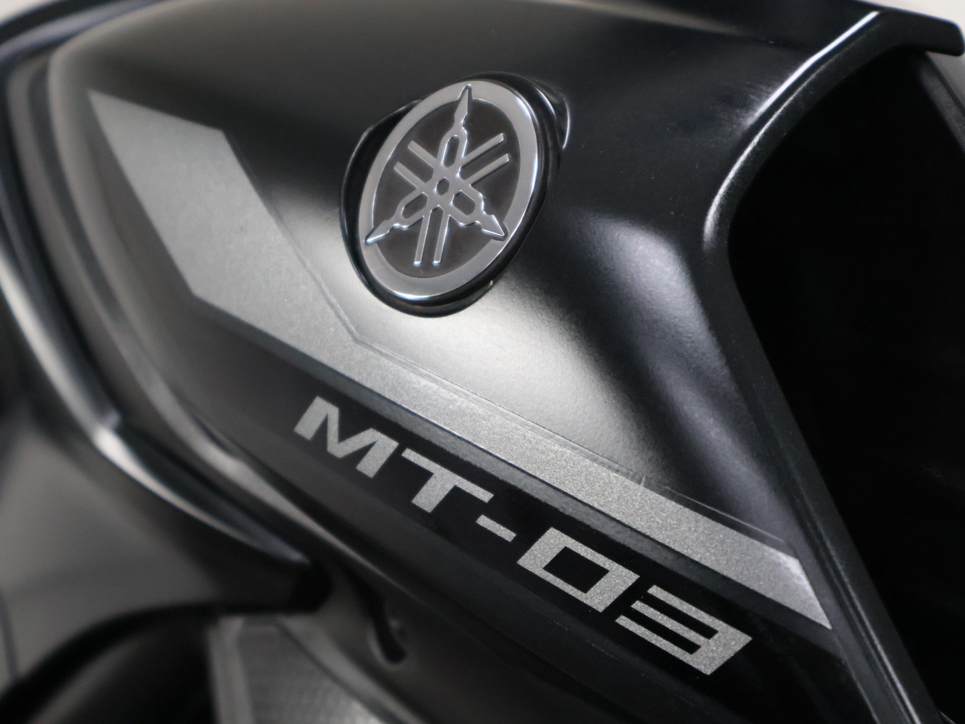 YAMAHA MT-03 CONNECTED ABS